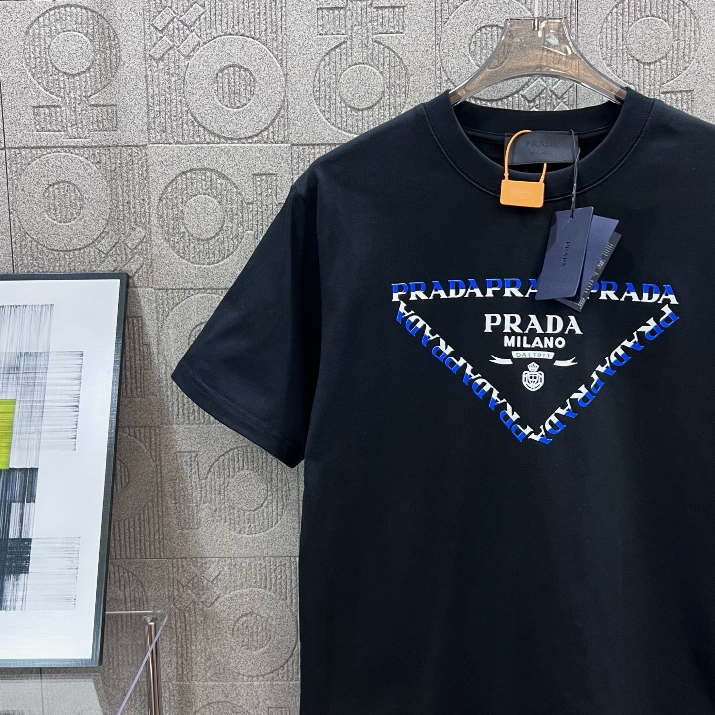 LuxluxHouse Best Quality Clothes T-shirt Prada