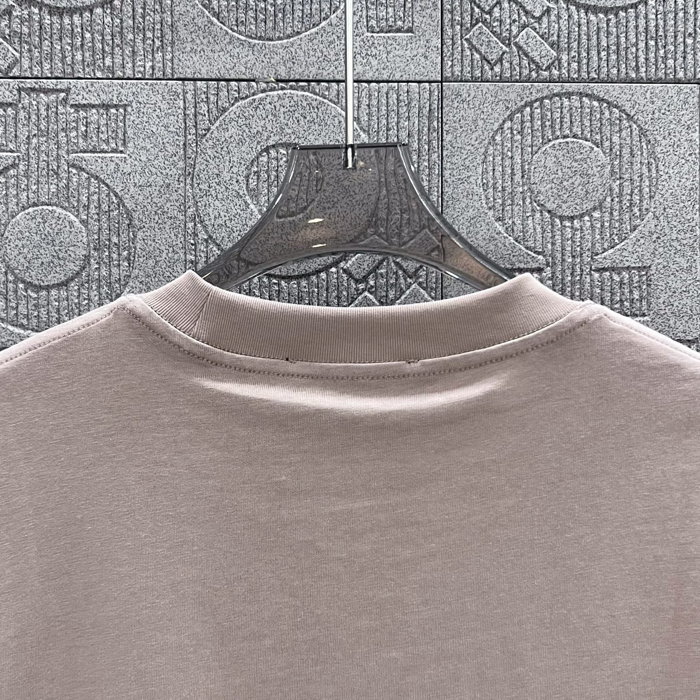 LuxluxHouse Best Quality Clothes T-shirt Prada