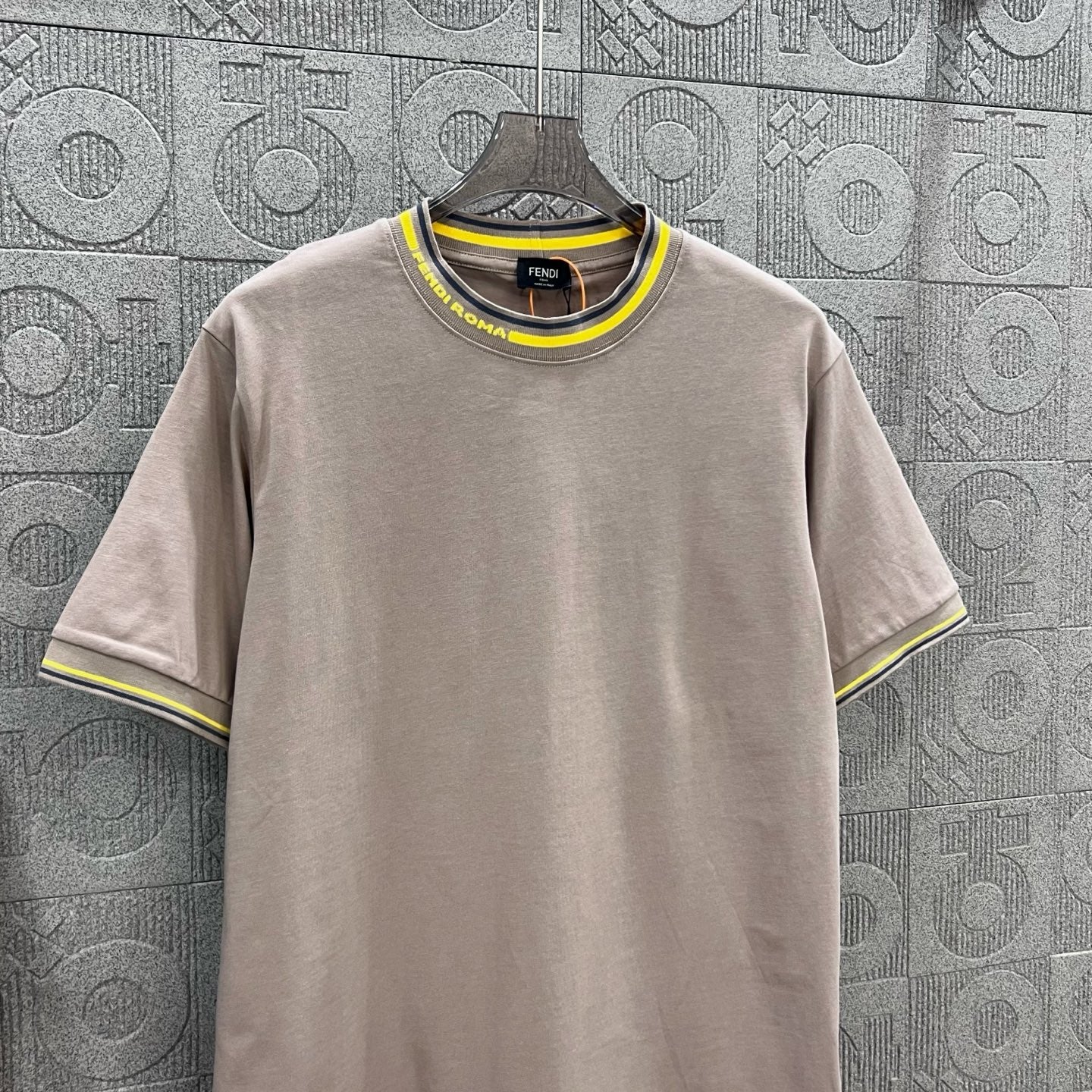 LuxluxHouse Best Quality Clothes Fendi T-shirt