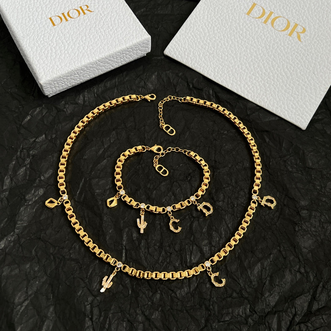 LuxluxHouse Best Quality Accessories Necklace Dior