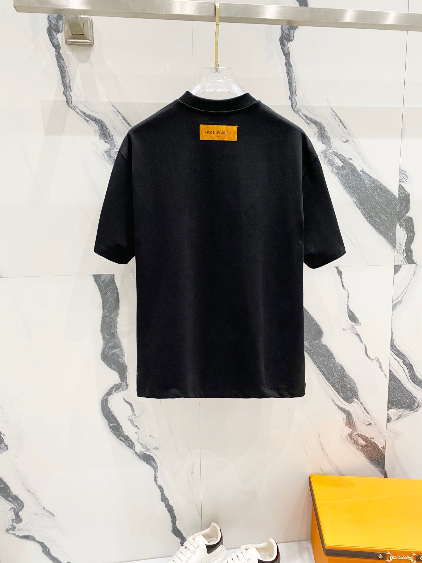 LuxluxHouse Best Quality Clothes T-shirt Louis Vuitton
