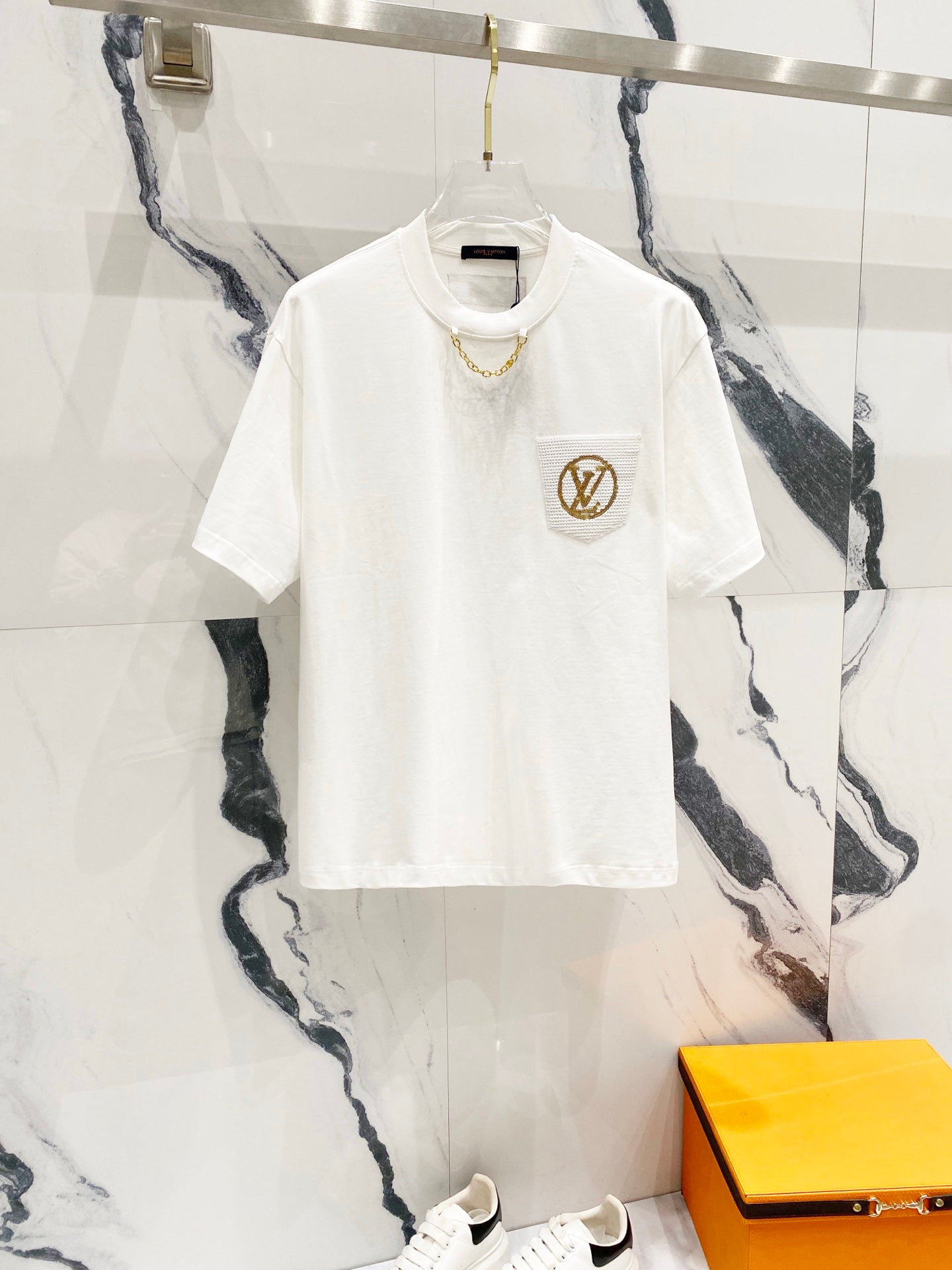 LuxluxHouse Best Quality Clothes T-shirt Louis Vuitton