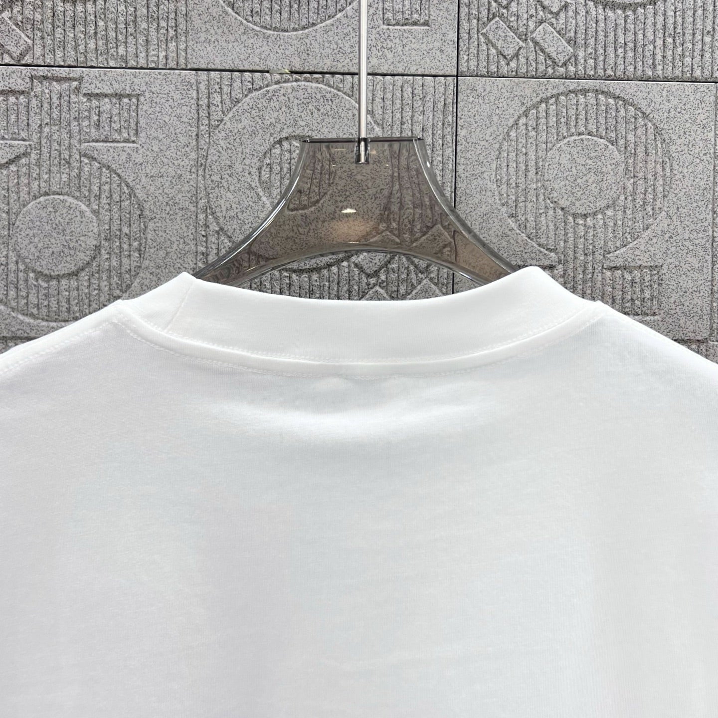 LuxluxHouse Best Quality Clothes T-shirt Loewe