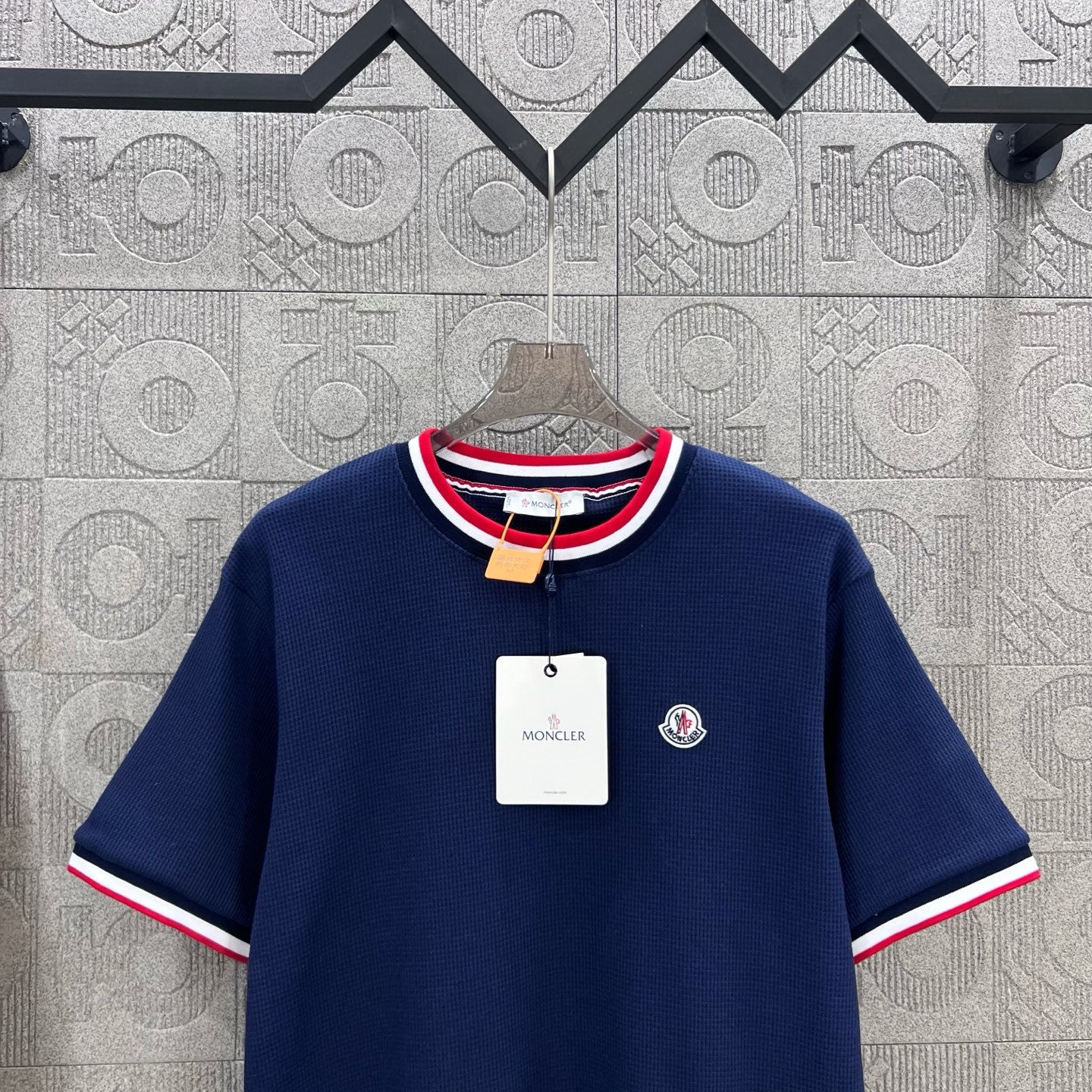LuxluxHouse Best Quality Clothes T-shirt Moncler