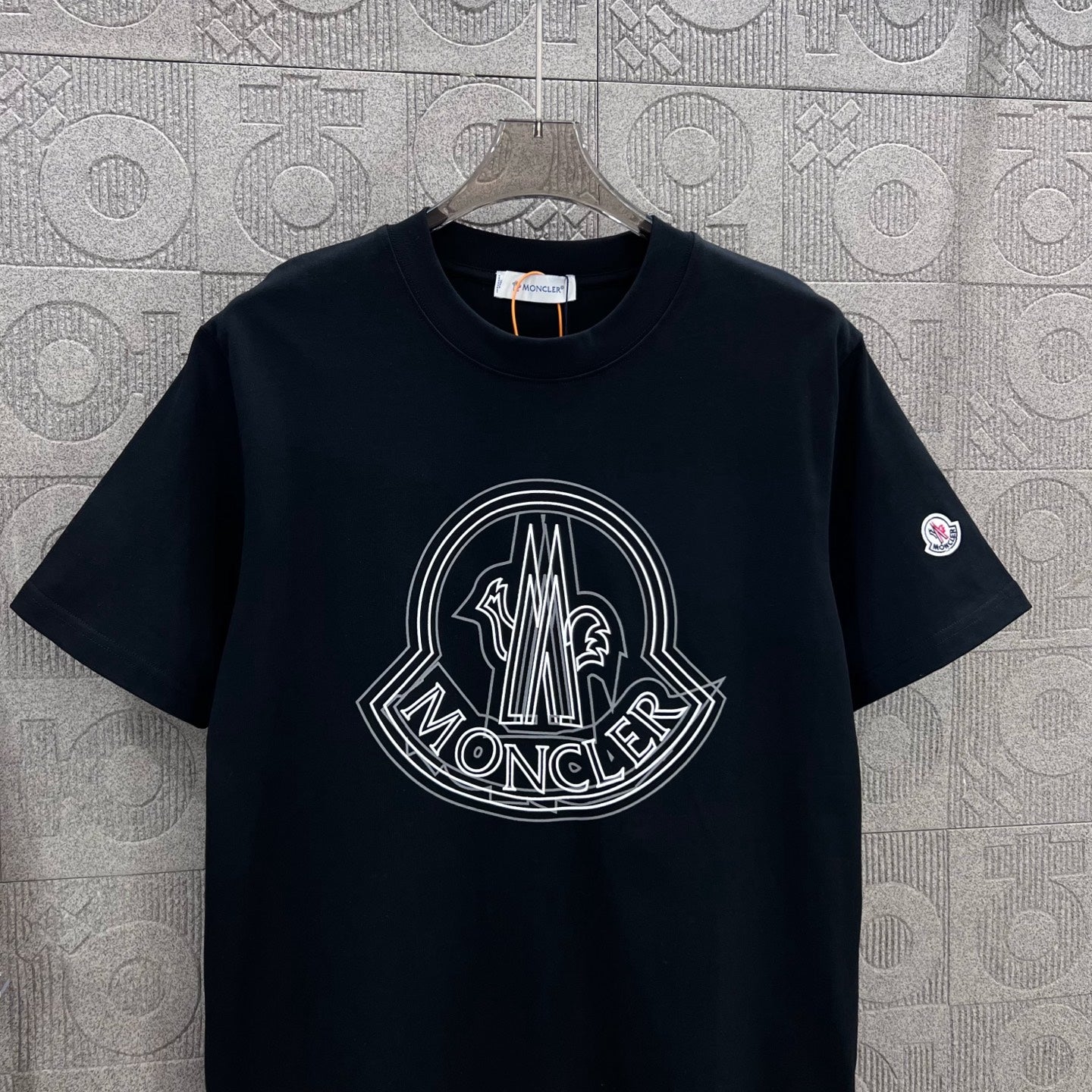 LuxluxHouse Best Quality Clothes T-shirt Moncler