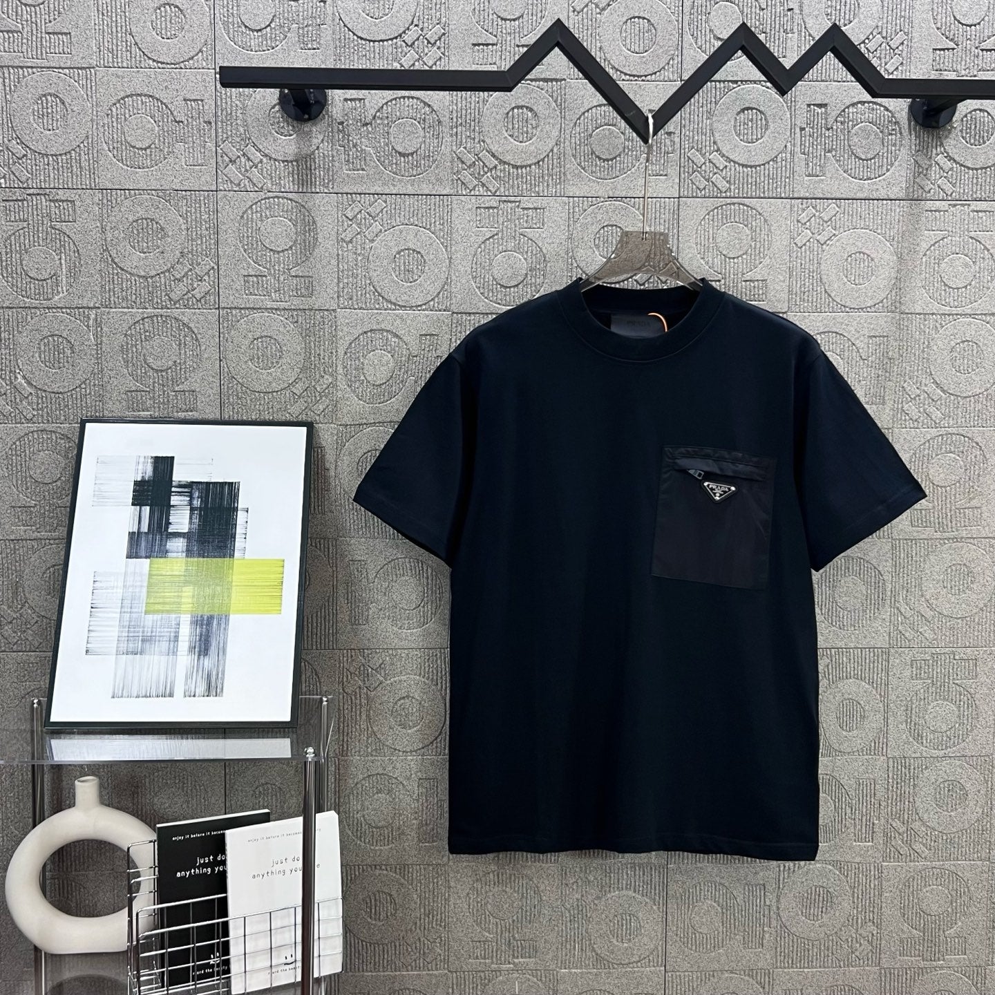 LuxluxHouse Best Quality Clothes T-shirt Prada