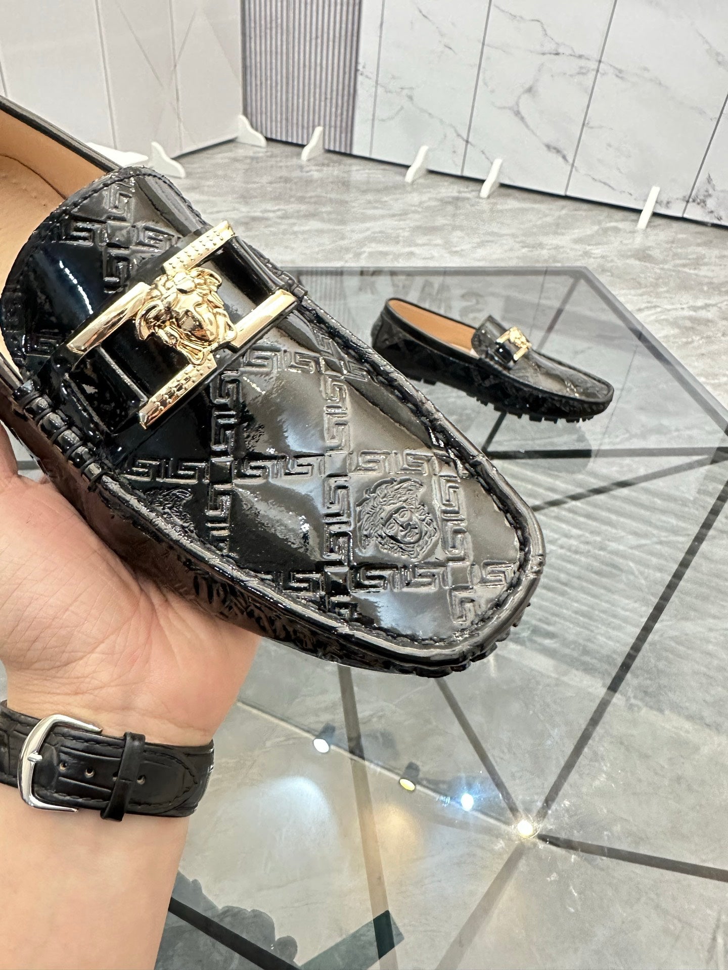 LuxluxHouse Best Quality Shoes Versace