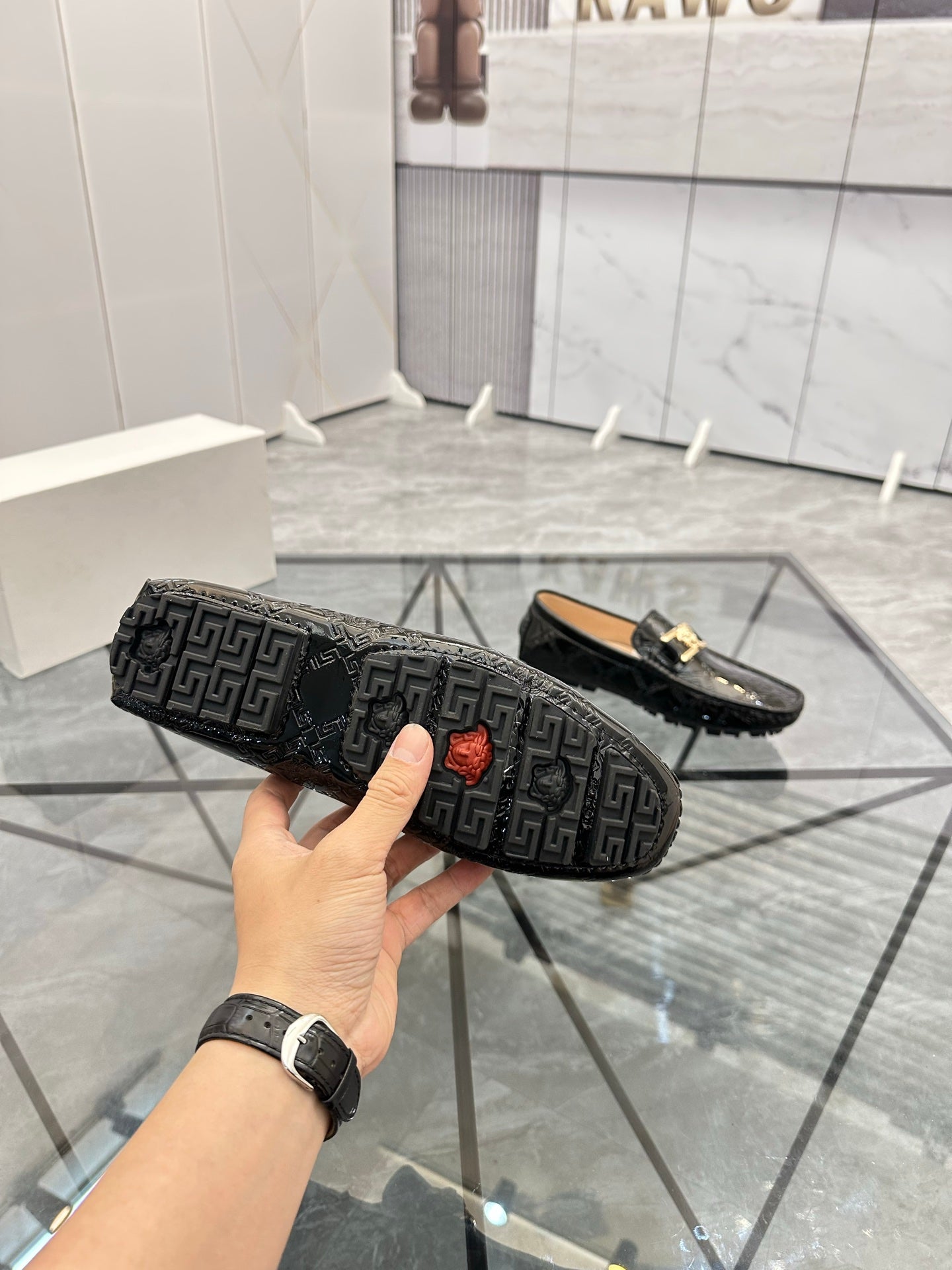 LuxluxHouse Best Quality Shoes Versace