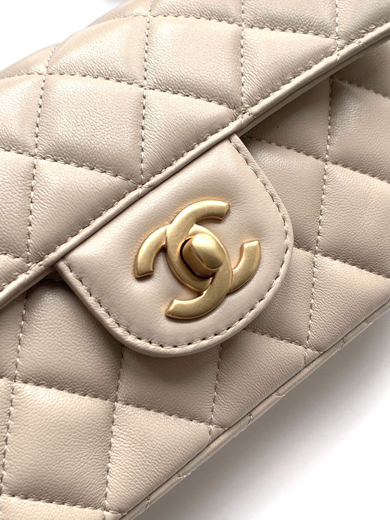 LuxluxHouse Best Quality Bags Chanel Women