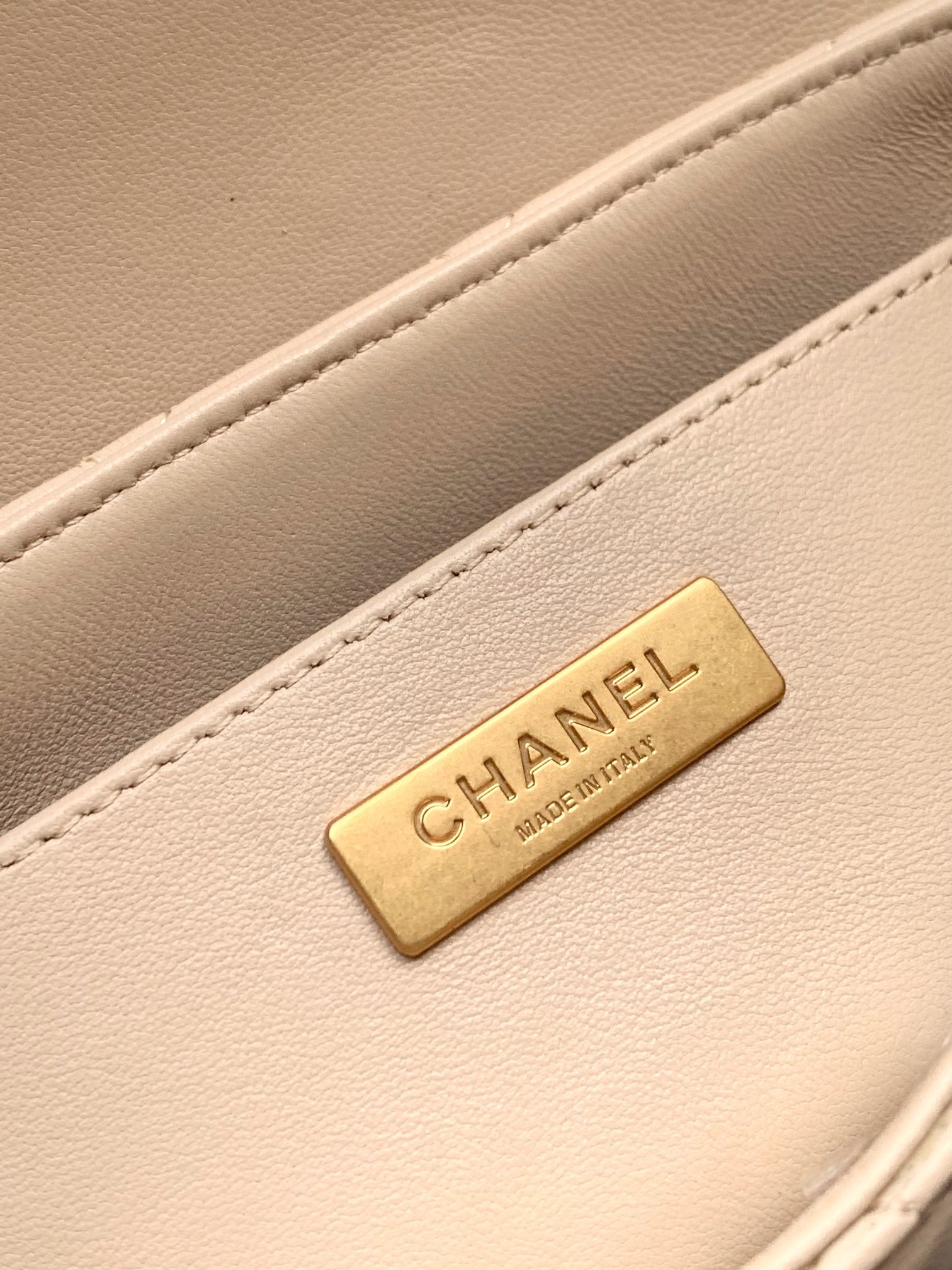 LuxluxHouse Best Quality Bags Chanel Women
