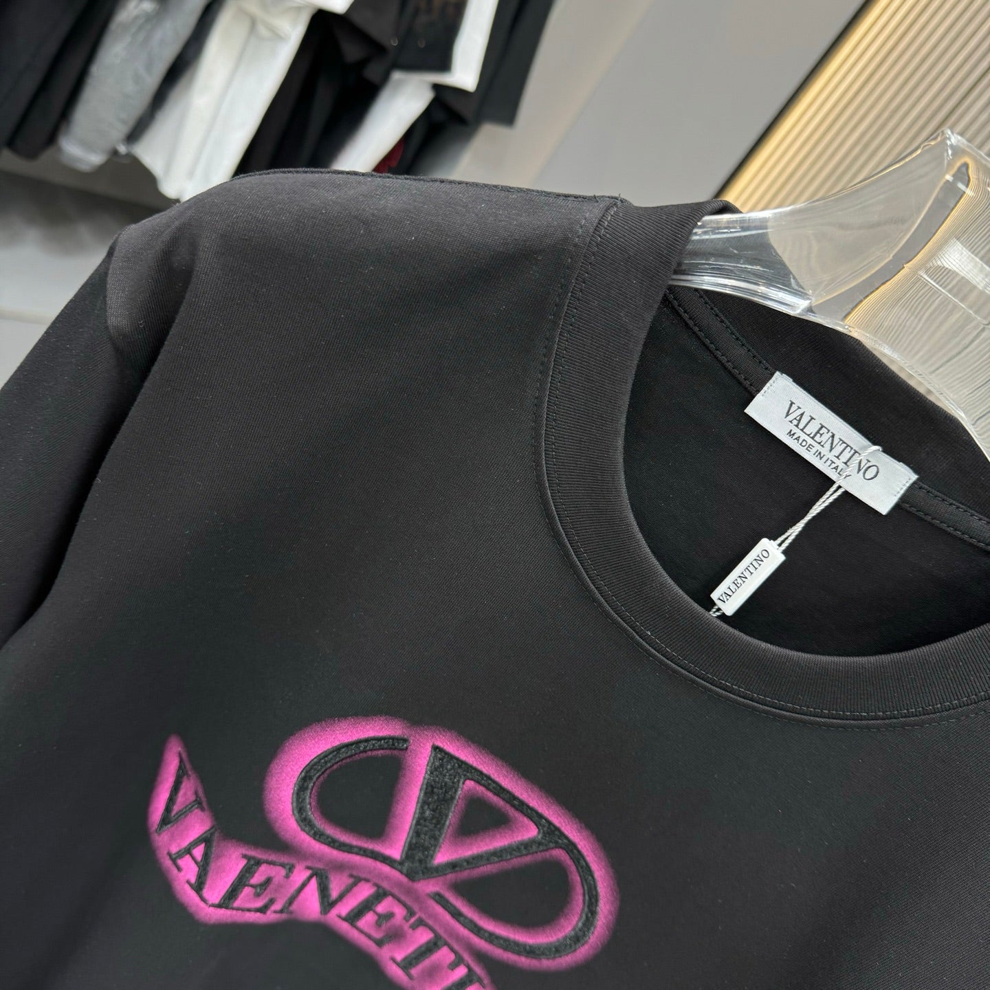 LuxluxHouse Best Quality Clothes Valentino T-shirt
