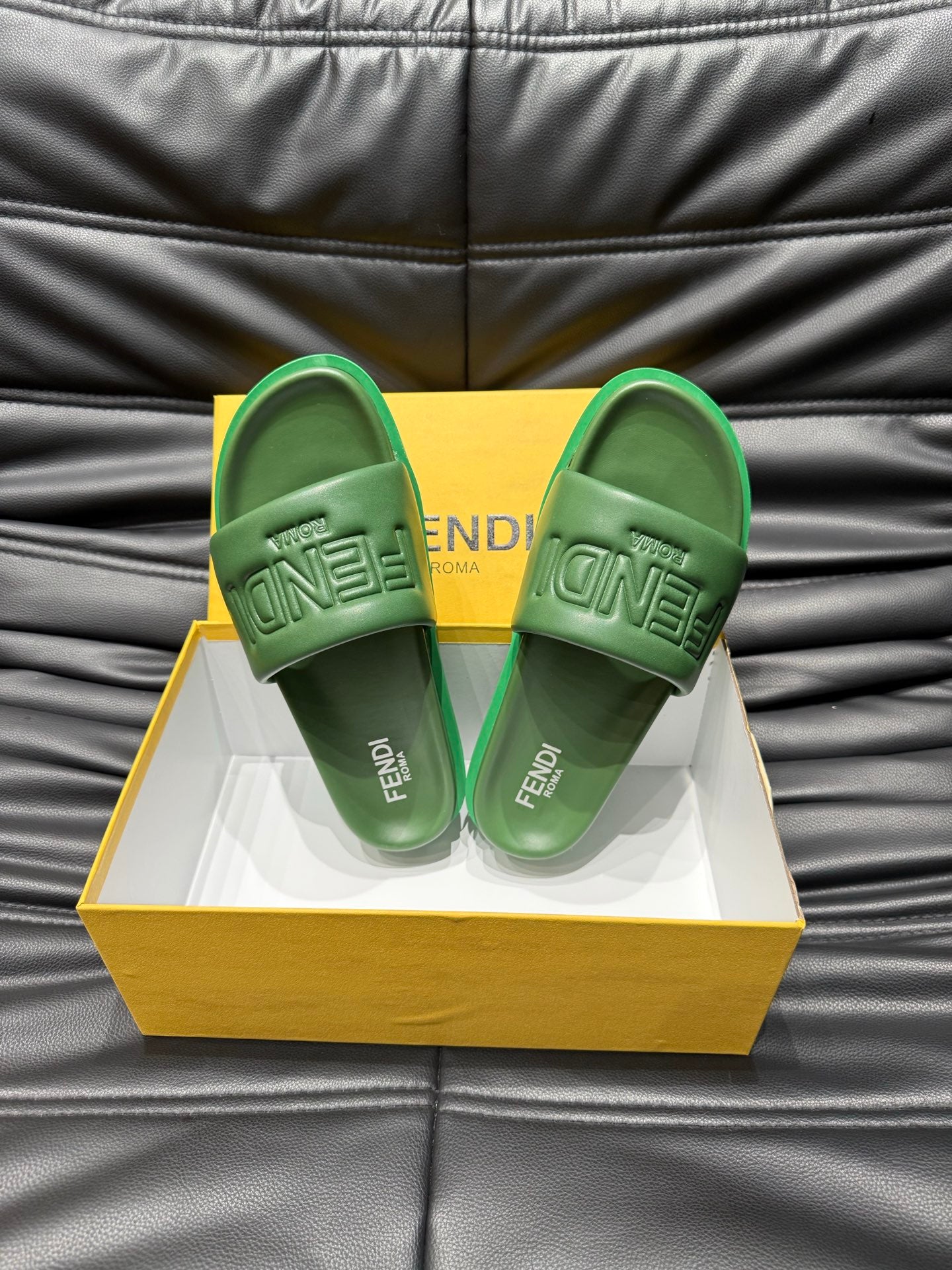 LuxluxHouse Best Quality Sandals Fendi