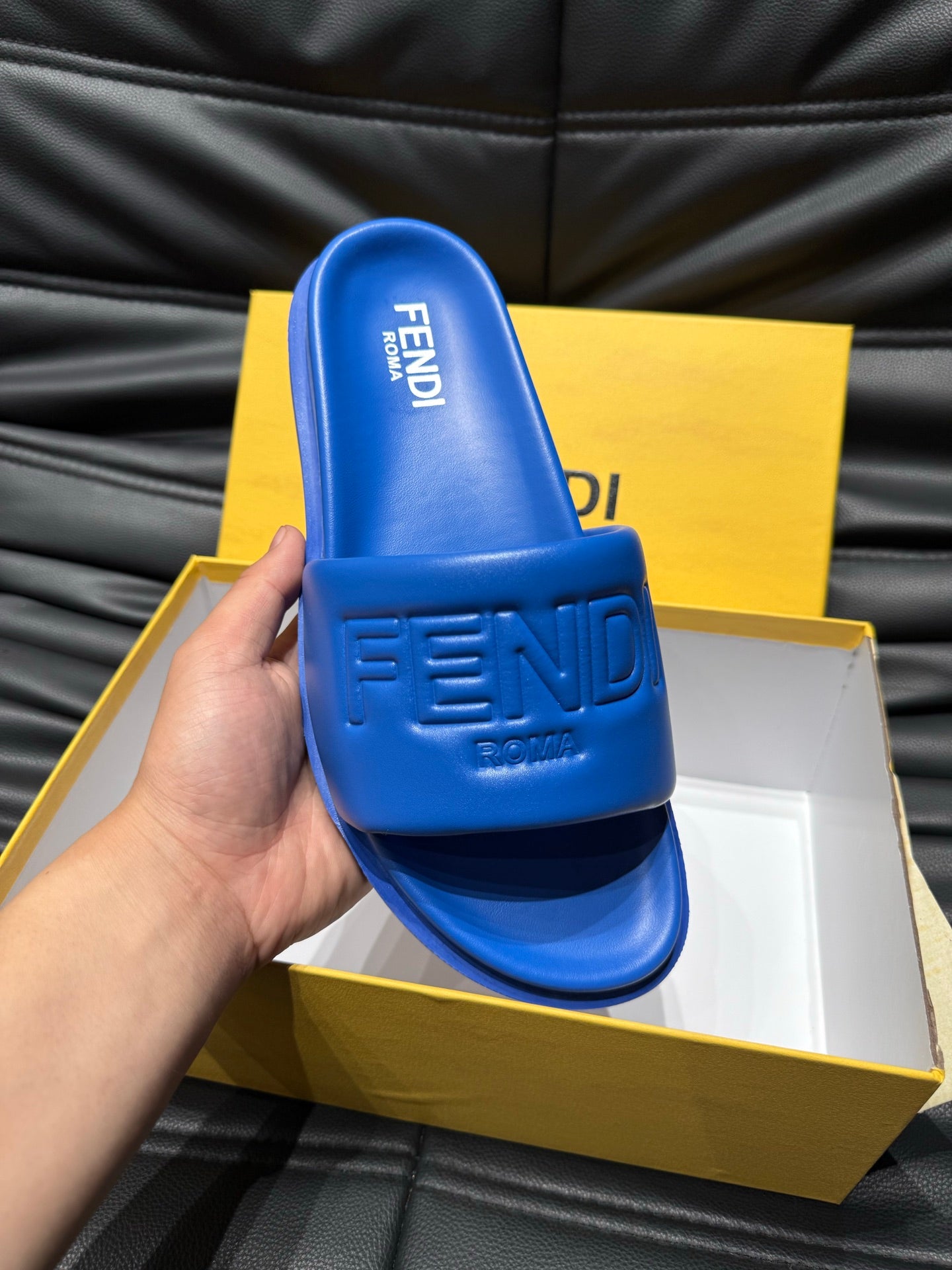 LuxluxHouse Best Quality Sandals Fendi