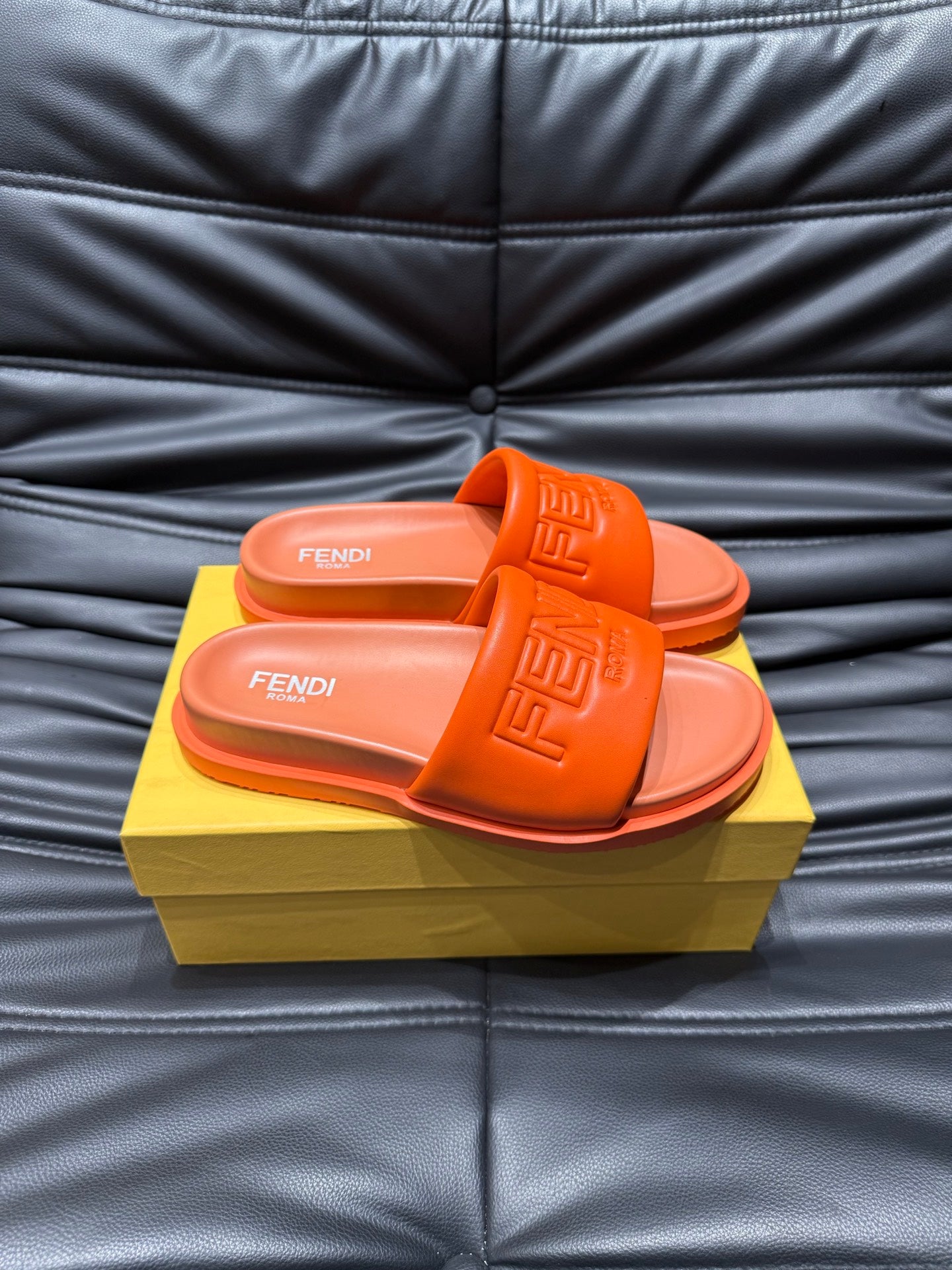 LuxluxHouse Best Quality Sandals Fendi