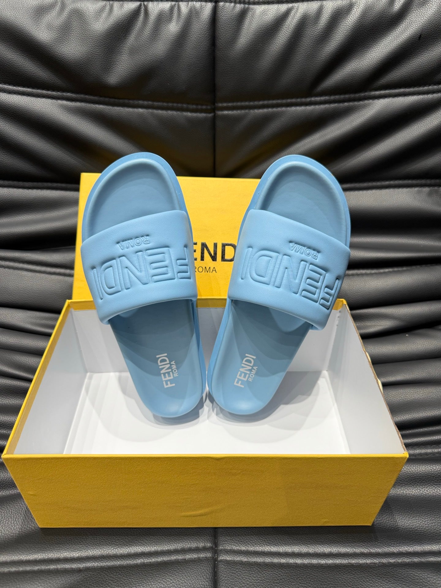 LuxluxHouse Best Quality Sandals Fendi