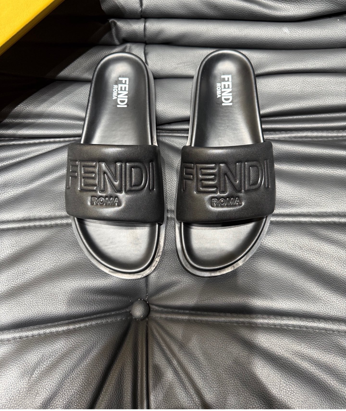 LuxluxHouse Best Quality Sandals Fendi