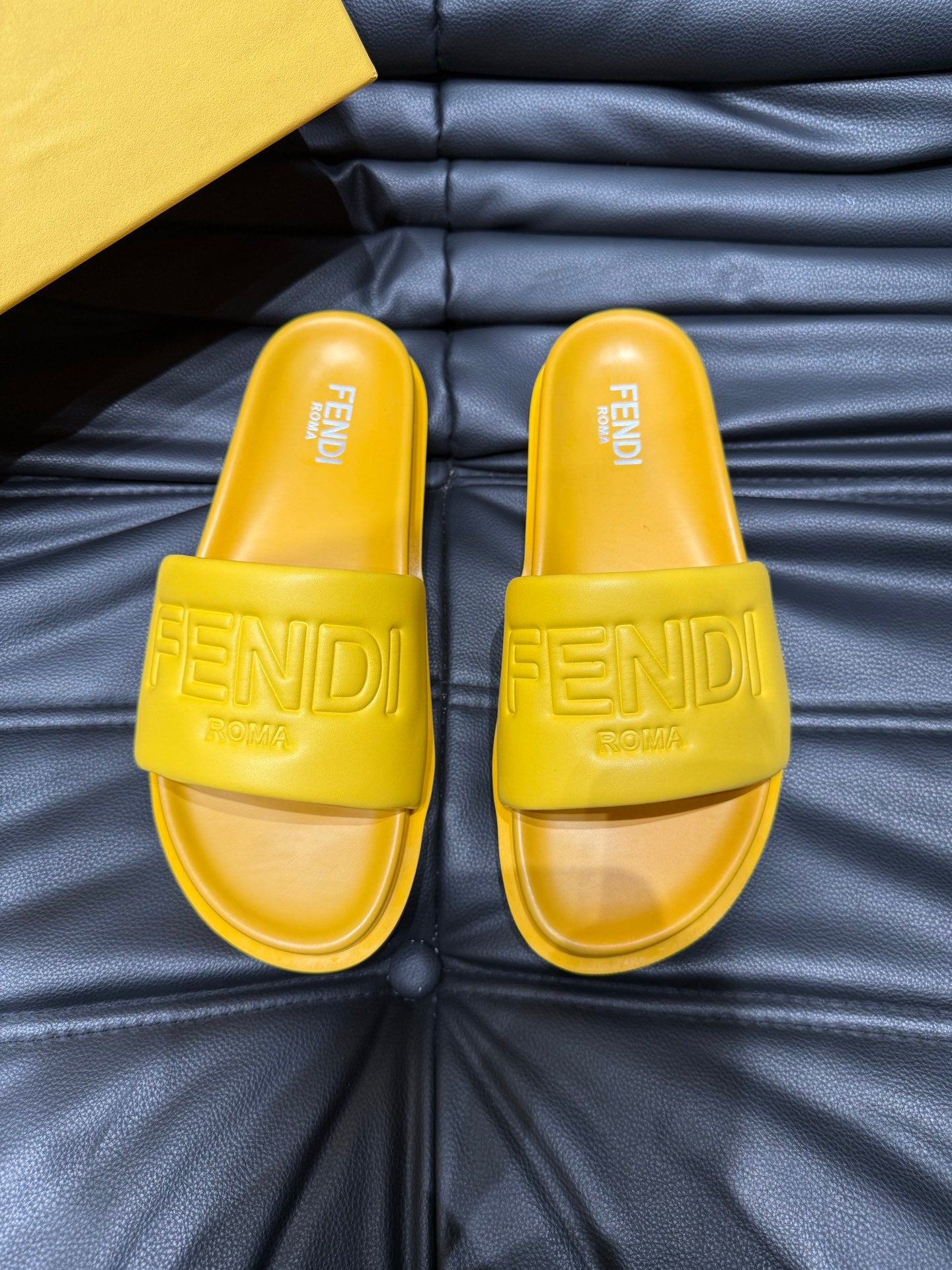 LuxluxHouse Best Quality Sandals Fendi
