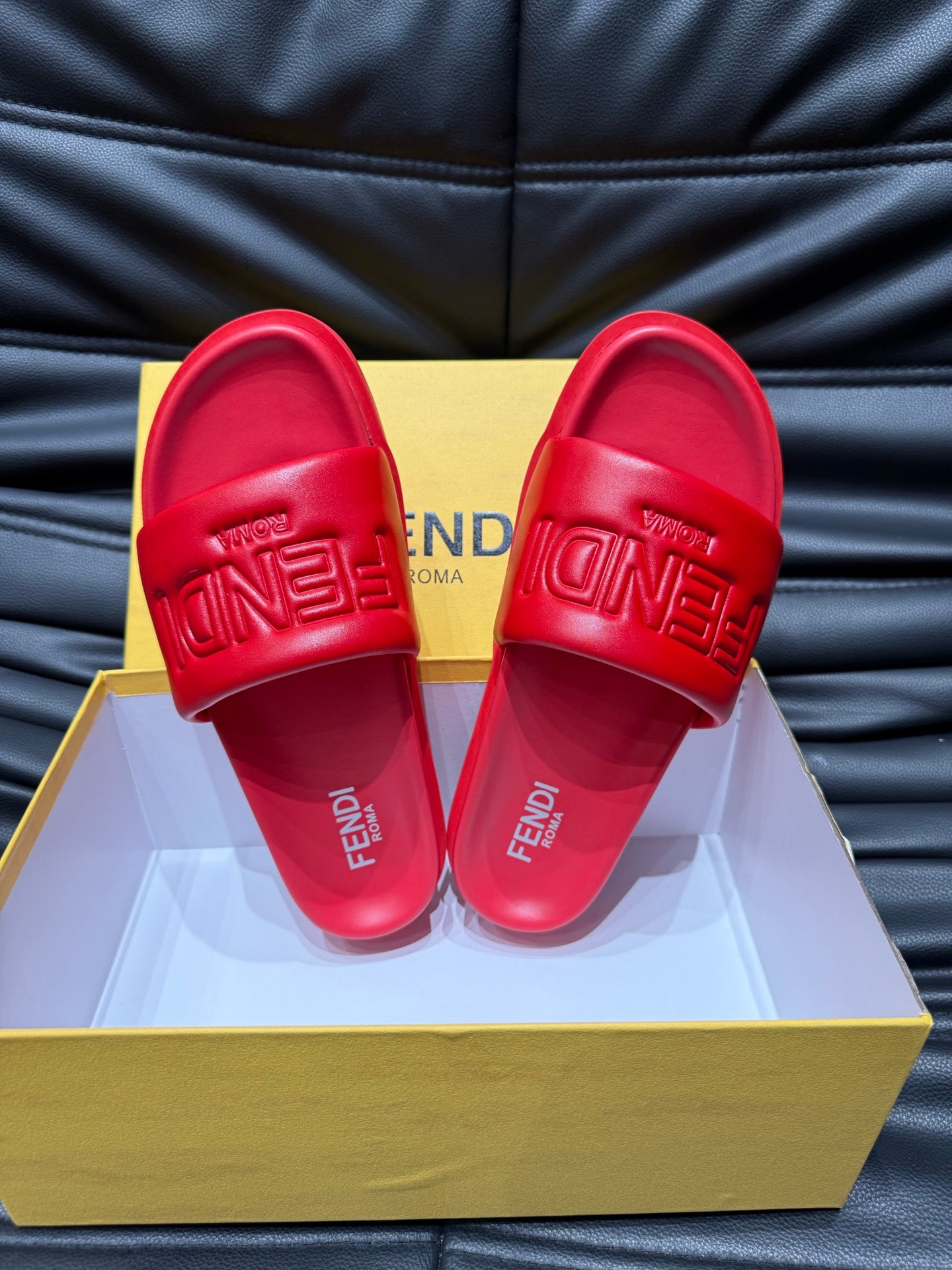 LuxluxHouse Best Quality Sandals Fendi