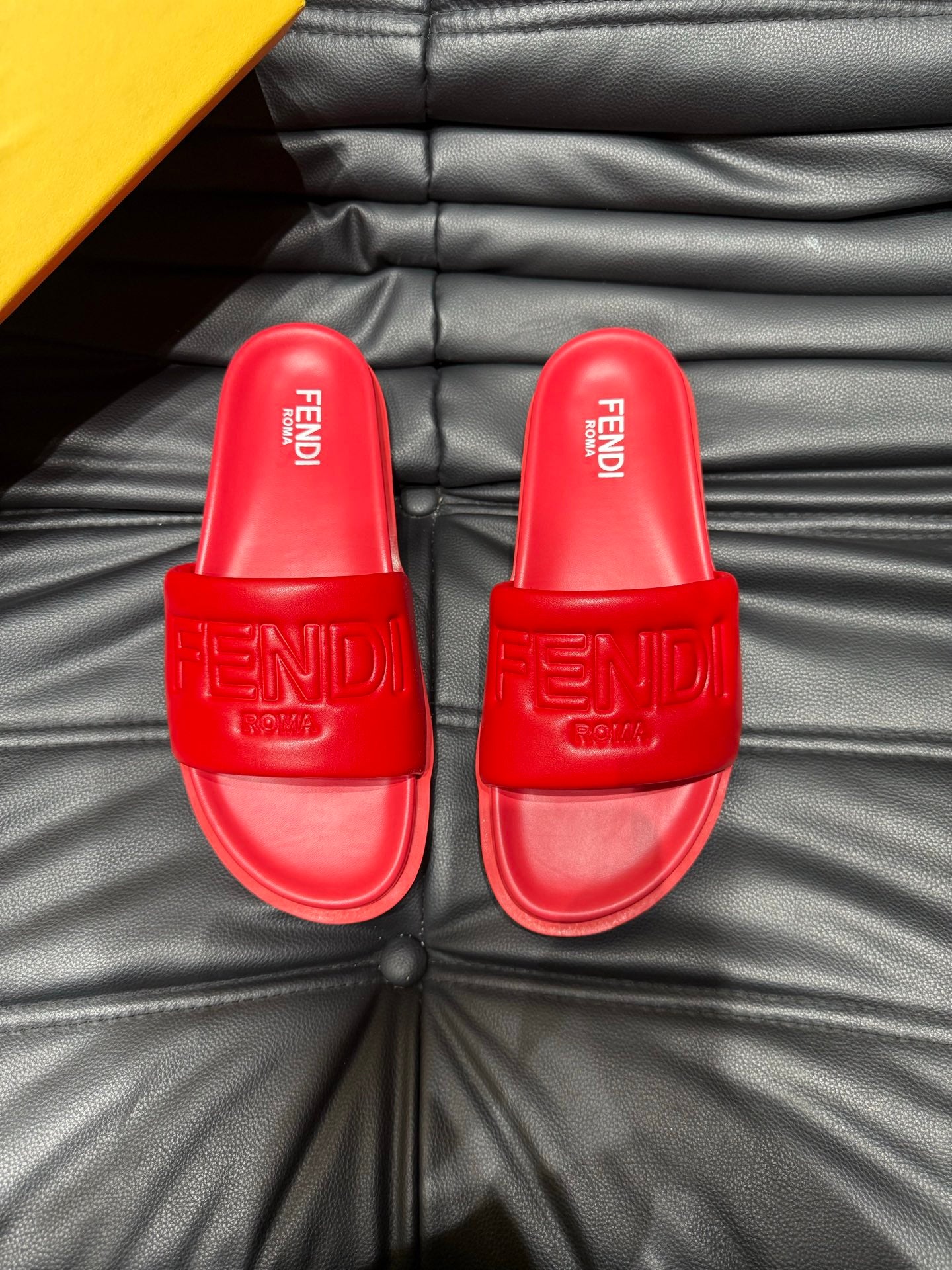 LuxluxHouse Best Quality Sandals Fendi