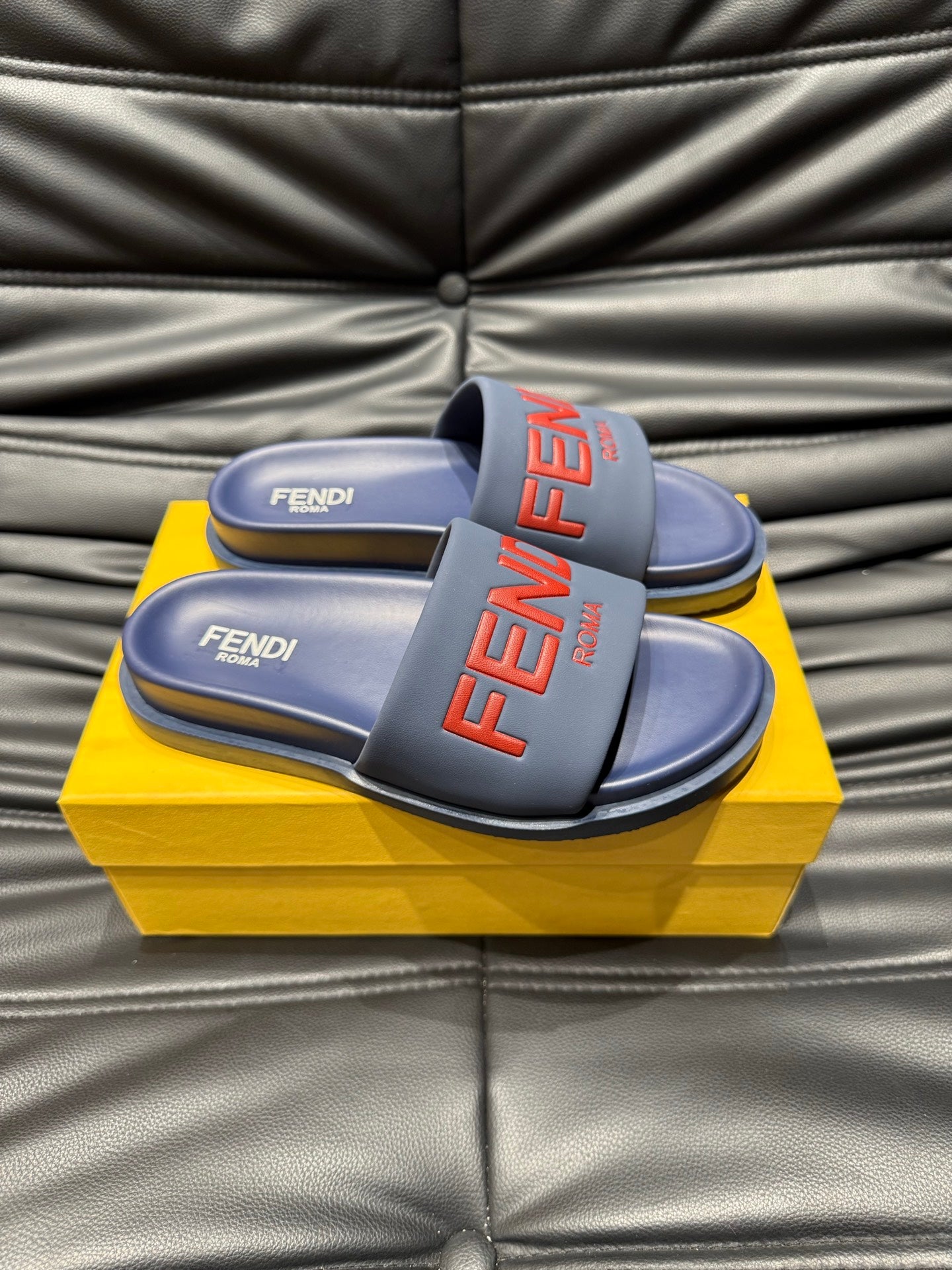 LuxluxHouse Best Quality Sandals Fendi