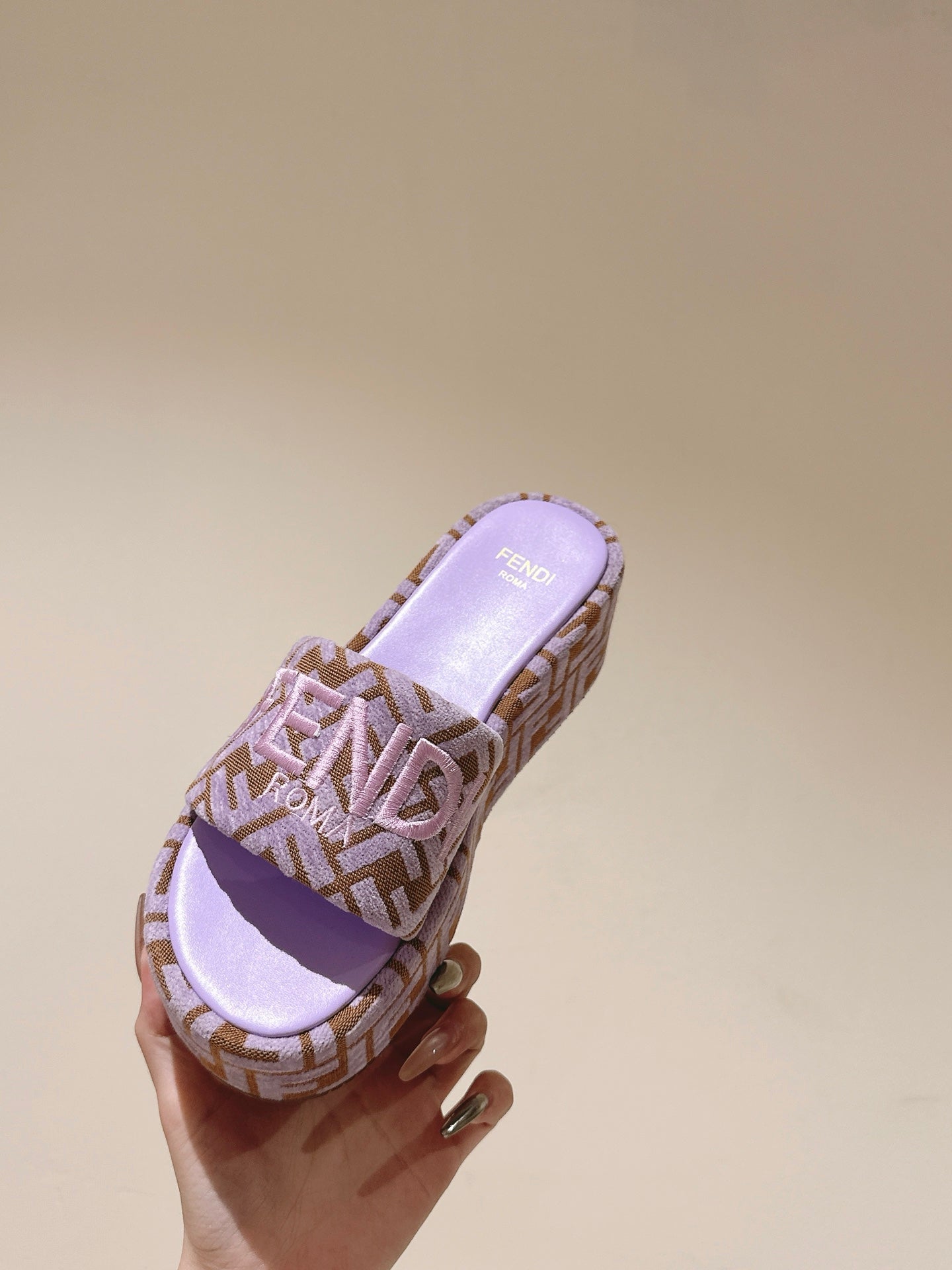 LuxluxHouse Best Quality Fendi Women Shoes