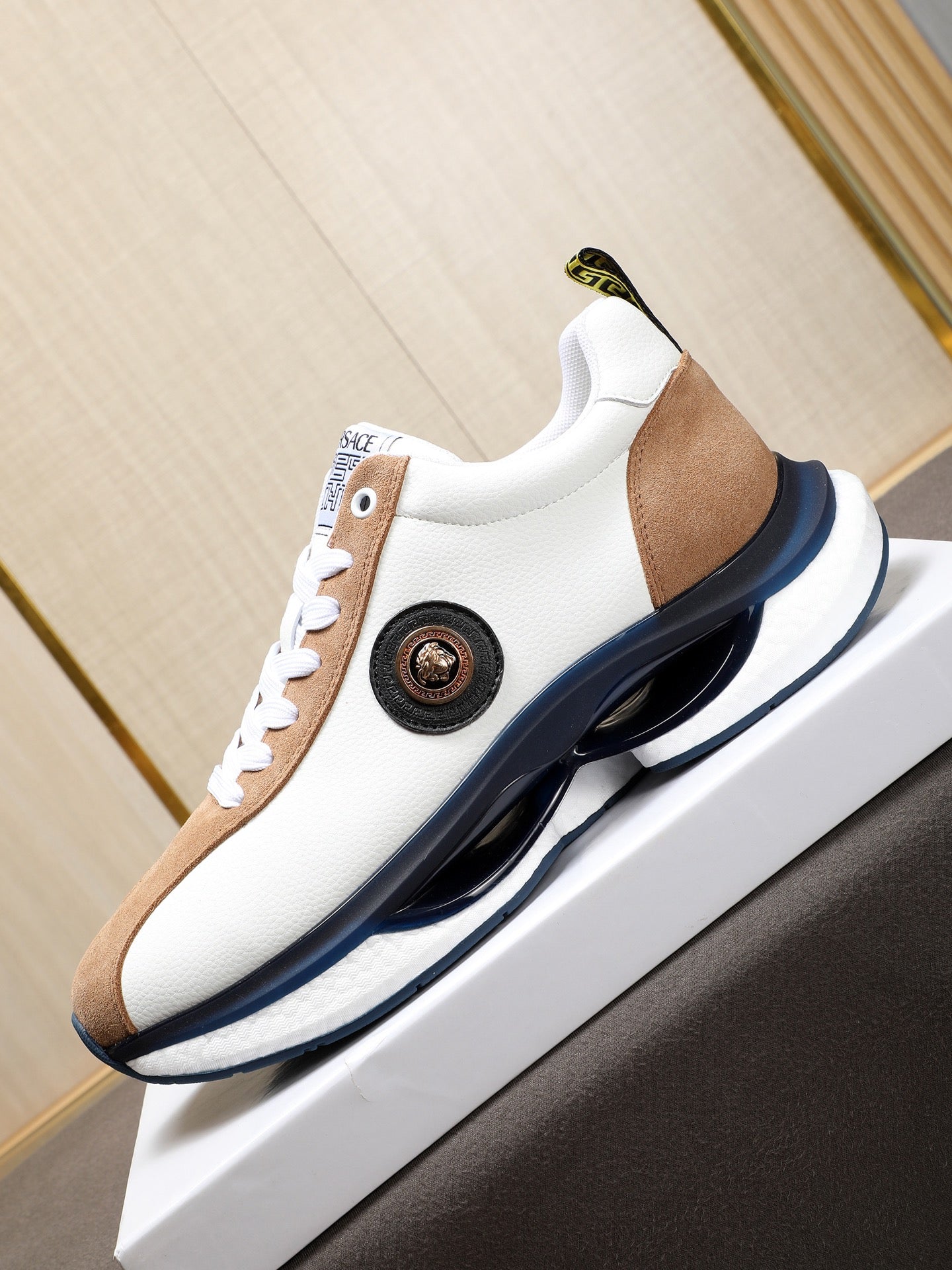 LuxluxHouse Best Quality Shoes Versace