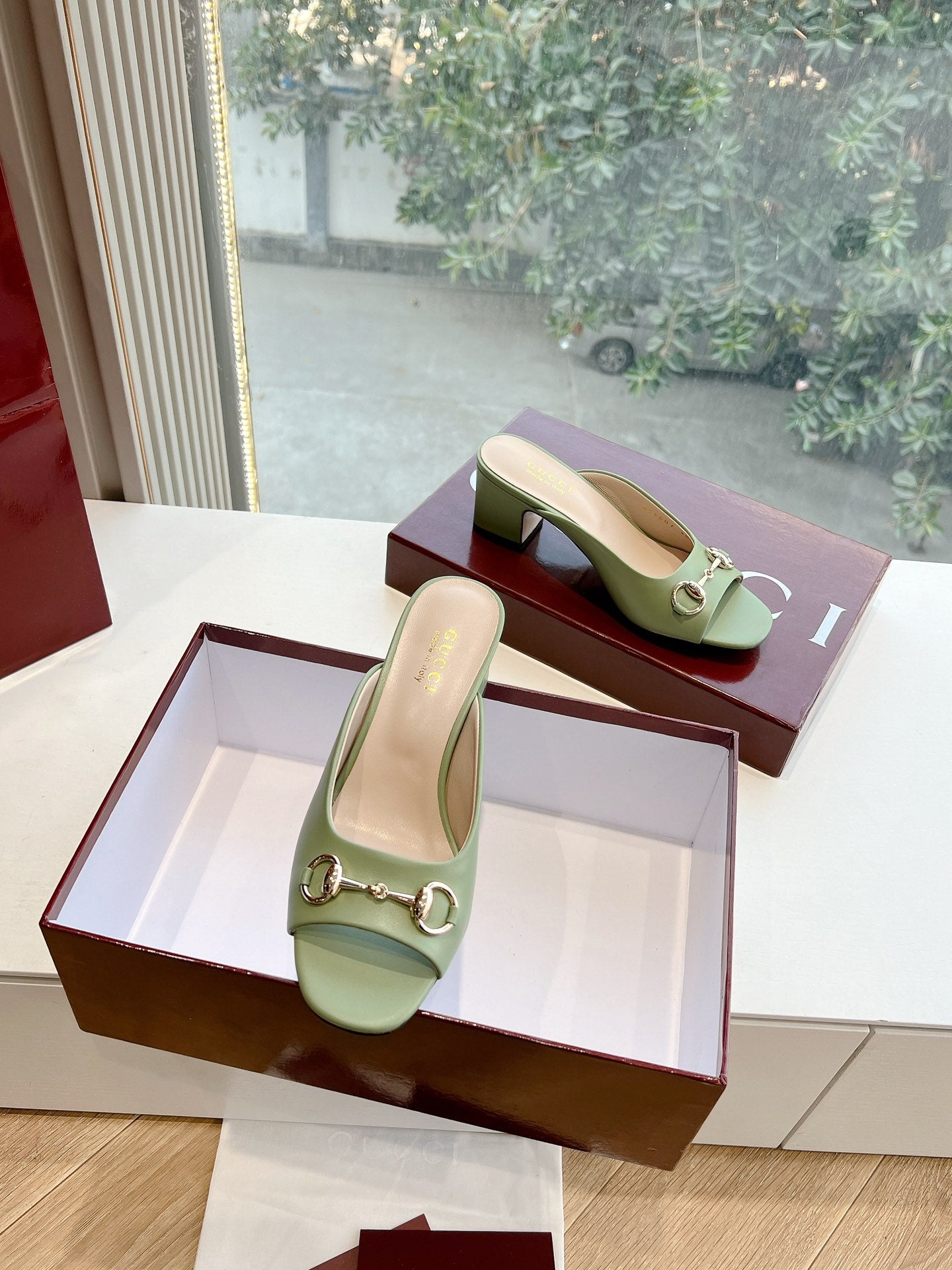 LuxluxHouse Best Quality Gucci Women Shoes