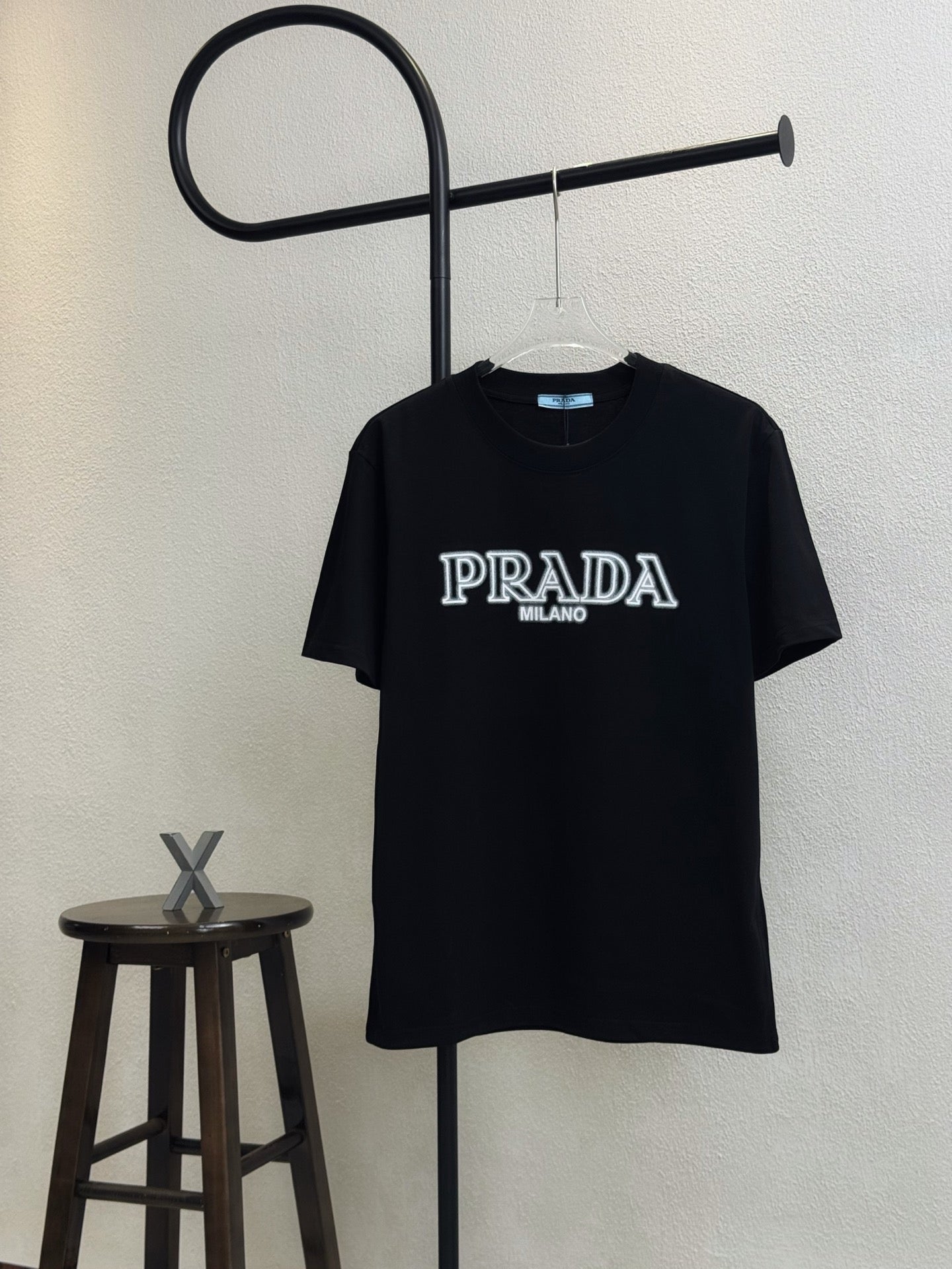 LuxluxHouse Best Quality Clothes T-shirt Prada