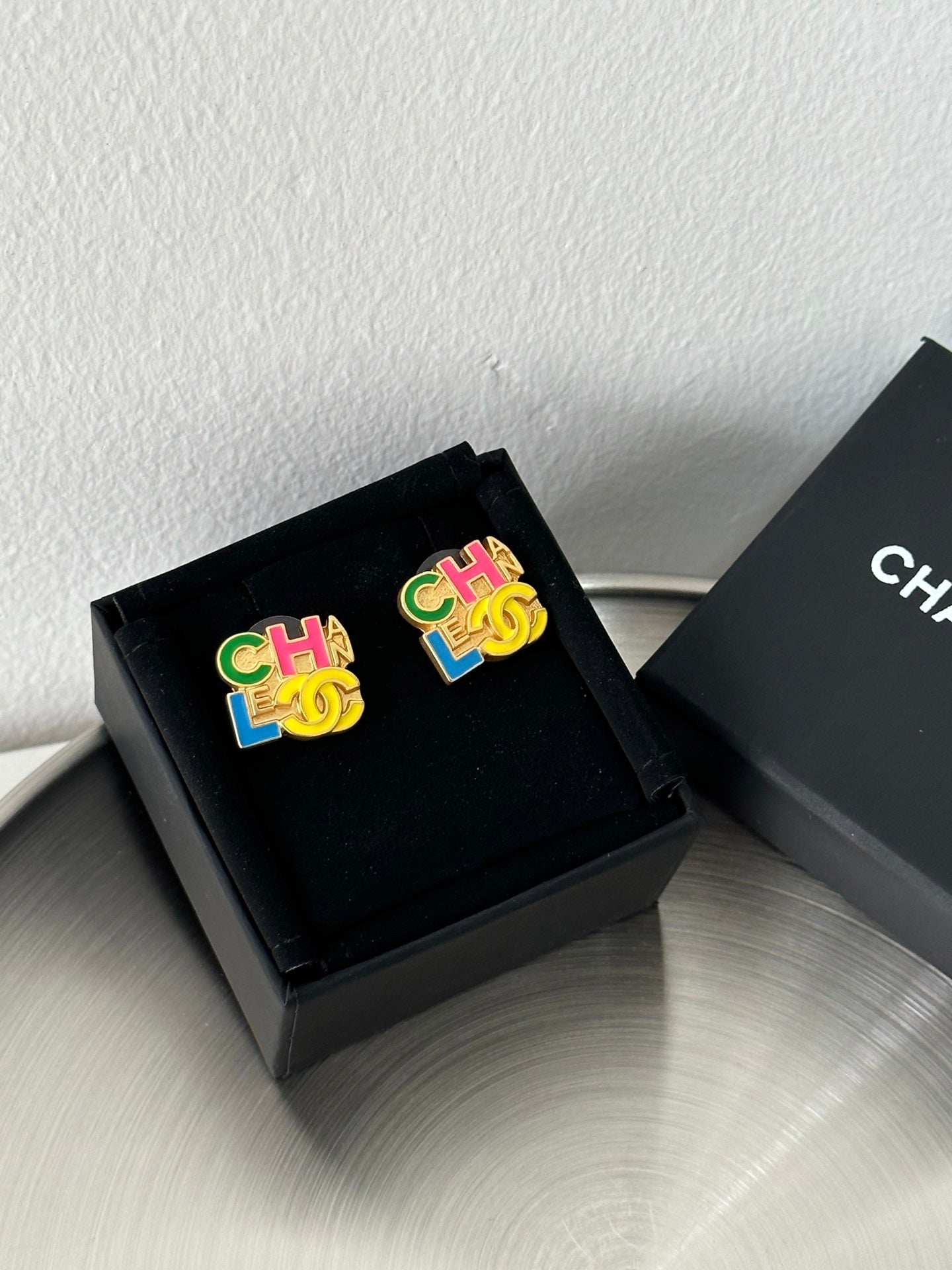 LuxluxHouse Low Price And High Quality Accessories Chanel
