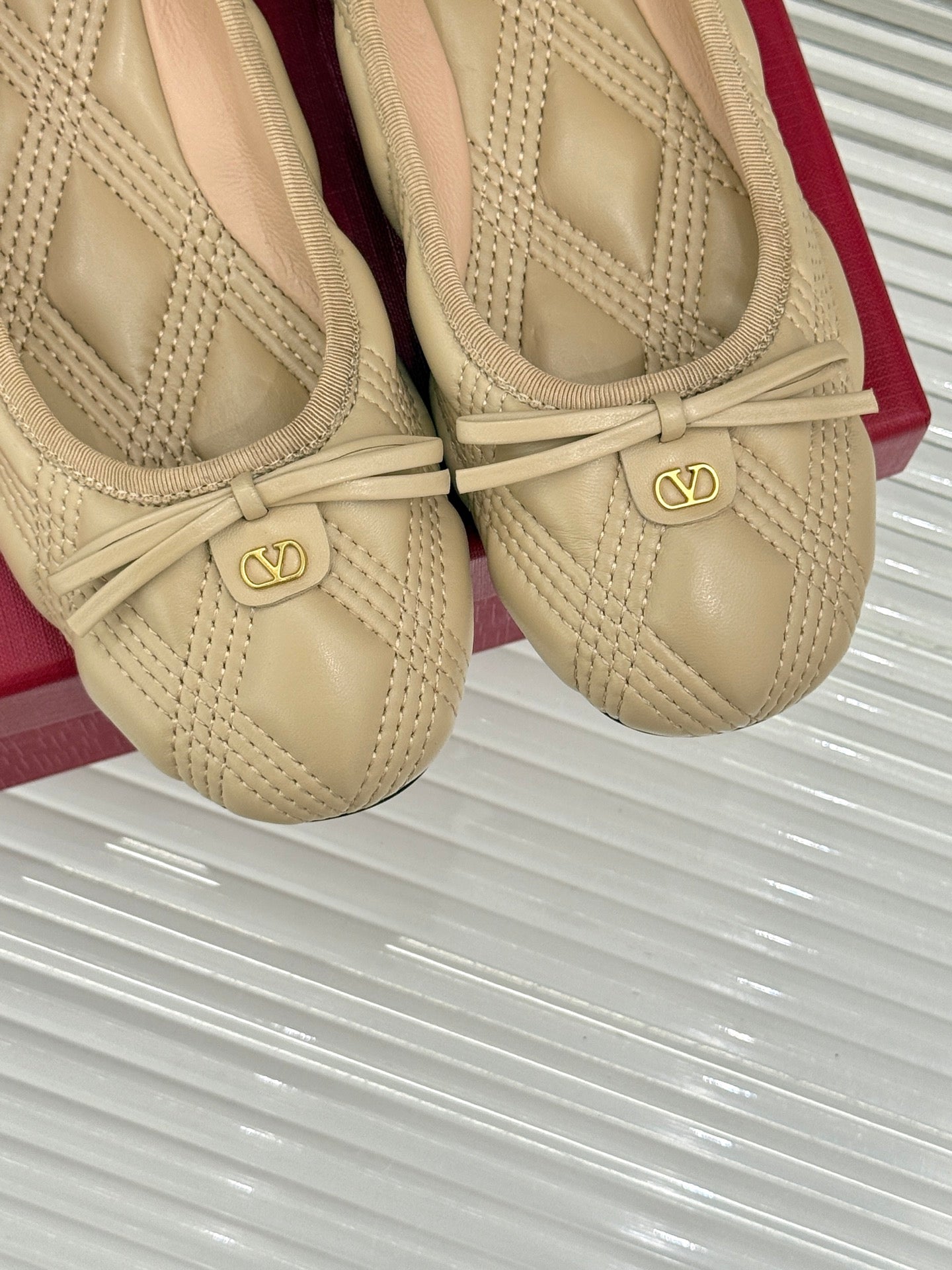 LuxluxHouse Best Quality Valentino Women Shoes