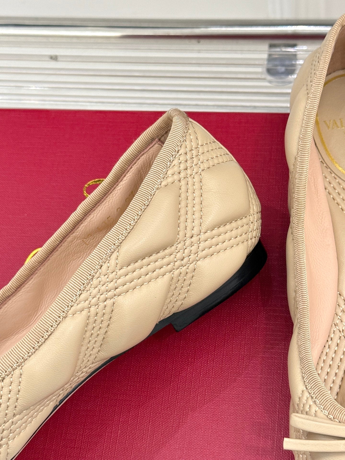 LuxluxHouse Best Quality Valentino Women Shoes