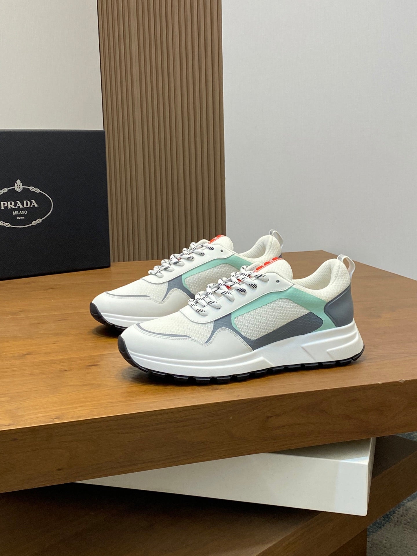 LuxluxHouse Best Quality Shoes Prada