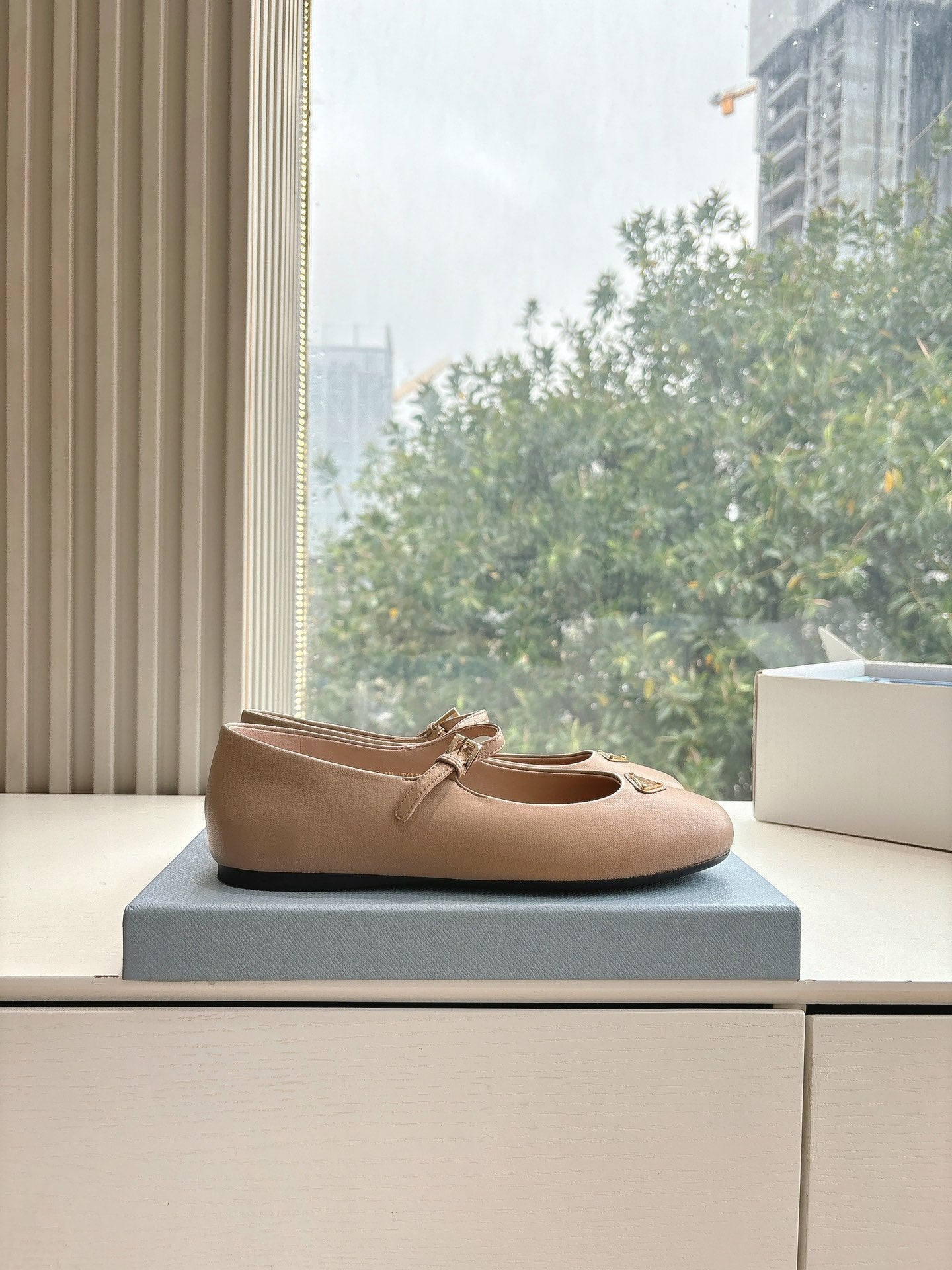 LuxluxHouse Best Quality Women Shoes Prada
