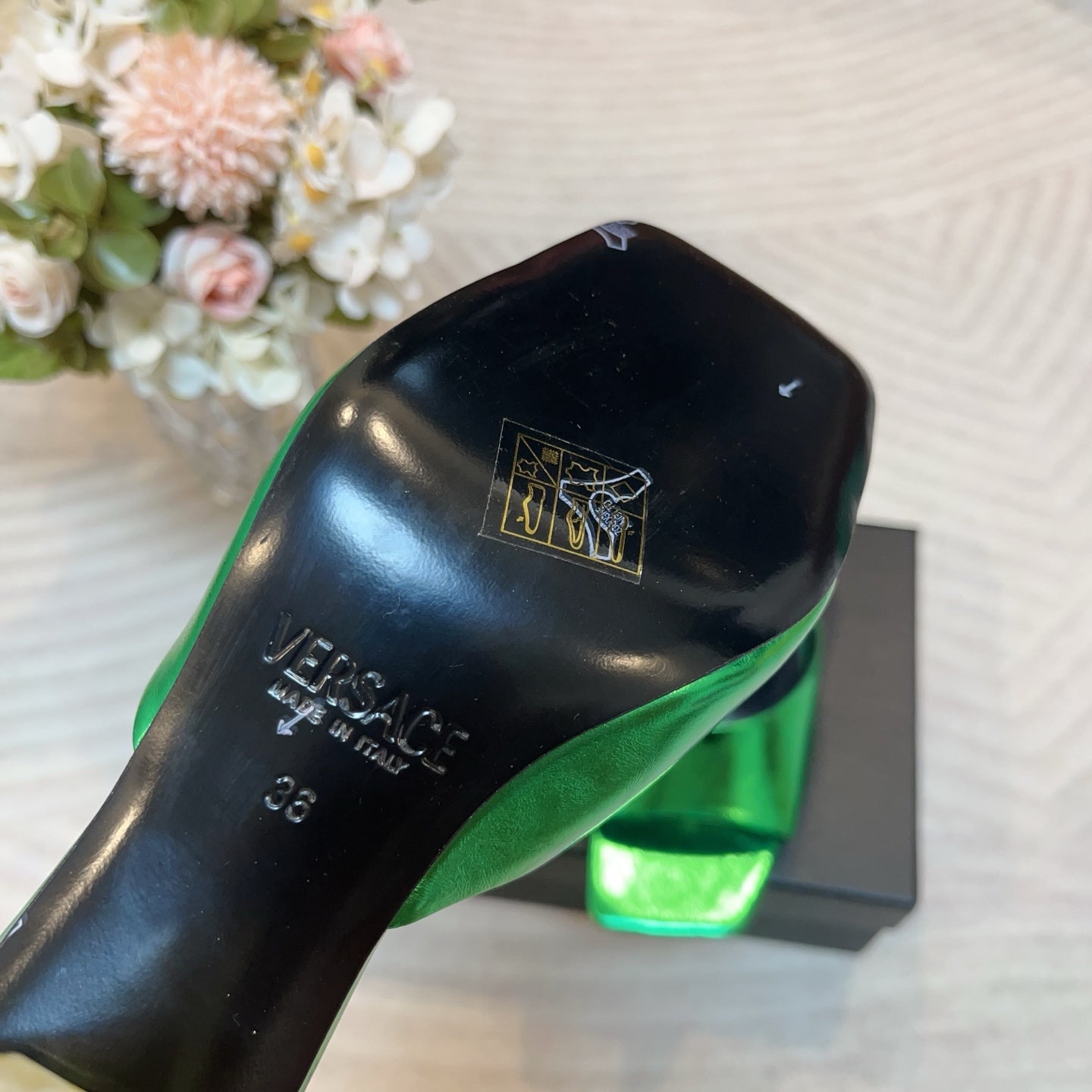 LuxluxHouse Best Quality Versace Women Shoes
