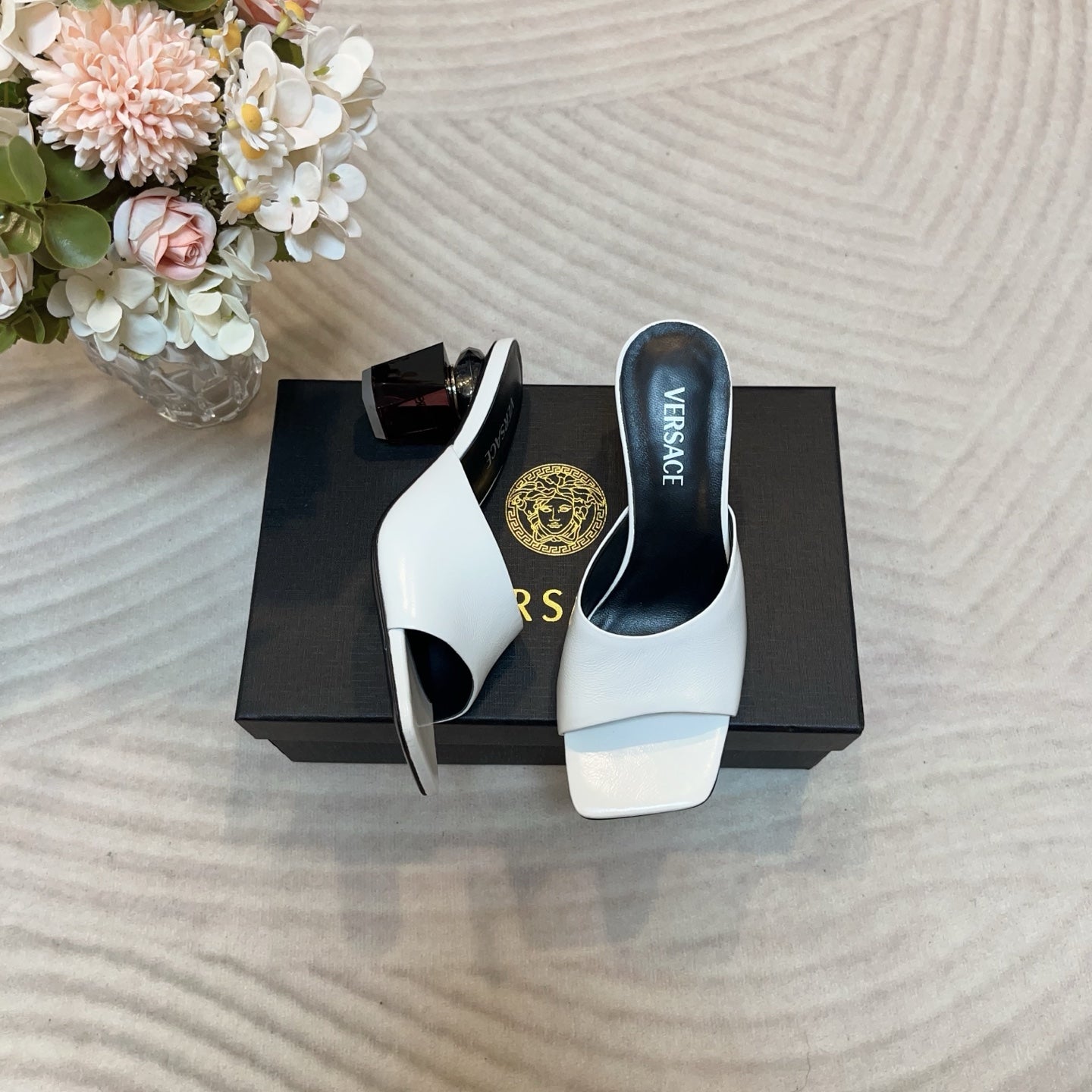 LuxluxHouse Best Quality Versace Women Shoes
