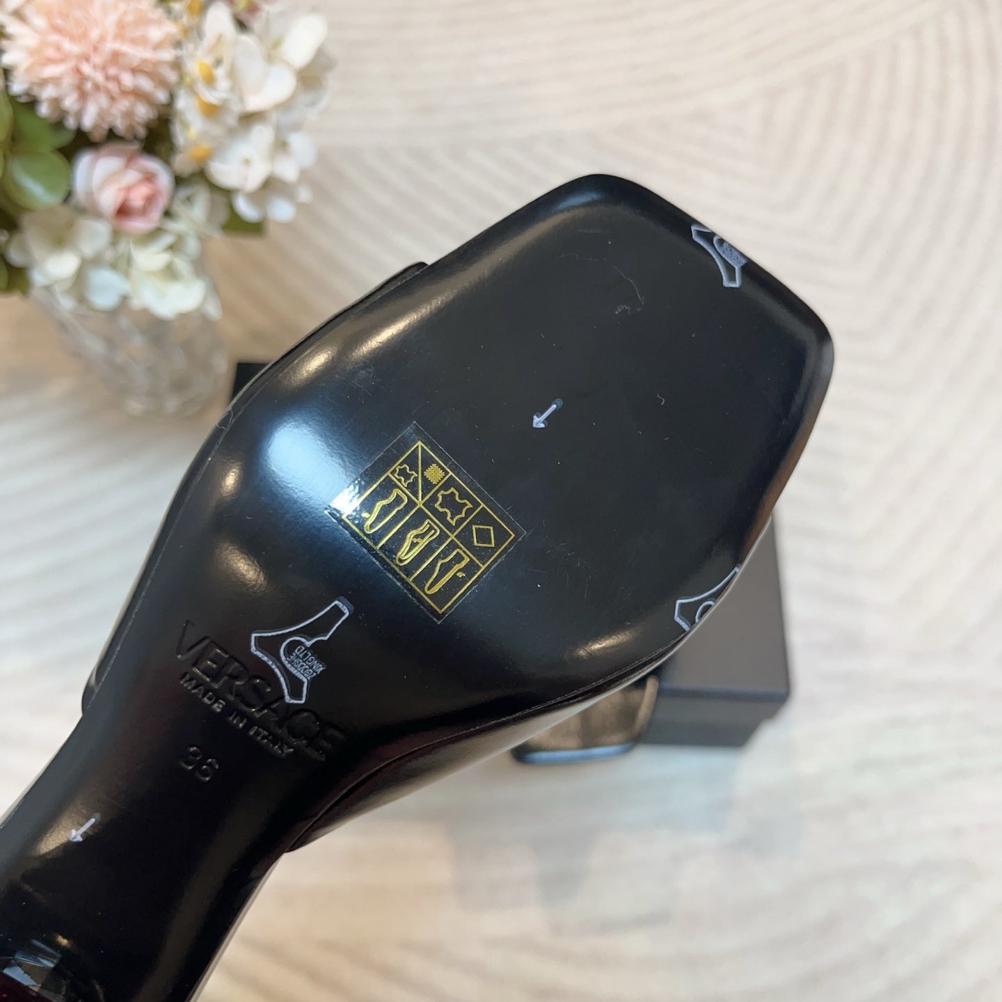 LuxluxHouse Best Quality Versace Women Shoes
