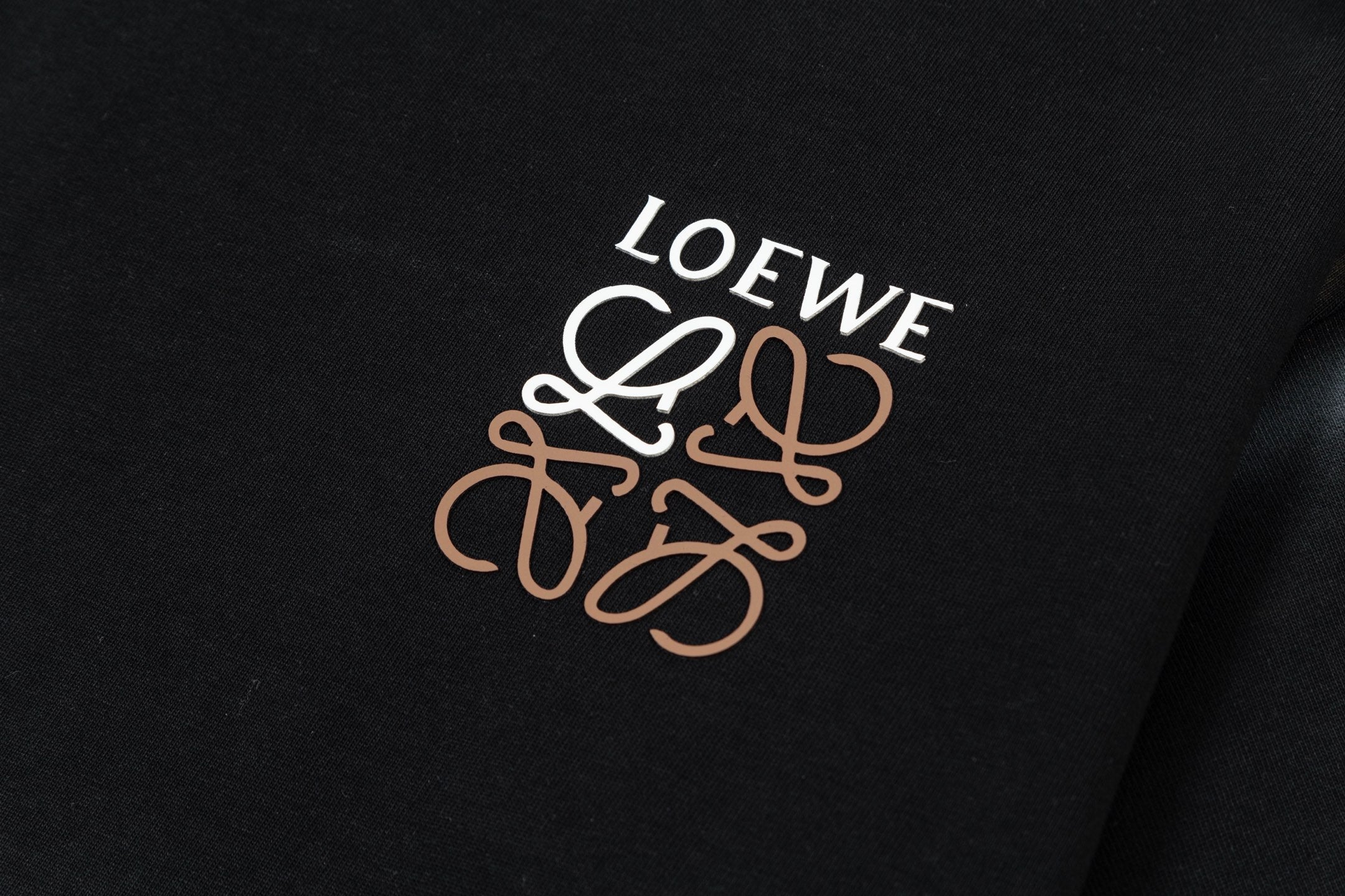 LuxluxHouse Best Quality Clothes T-shirt Loewe