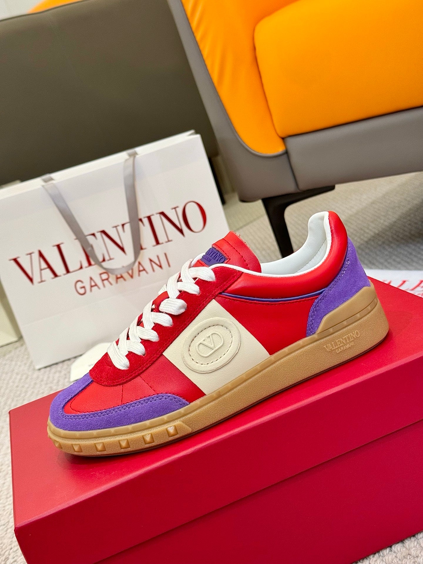 LuxluxHouse Best Quality Shoes Valentino