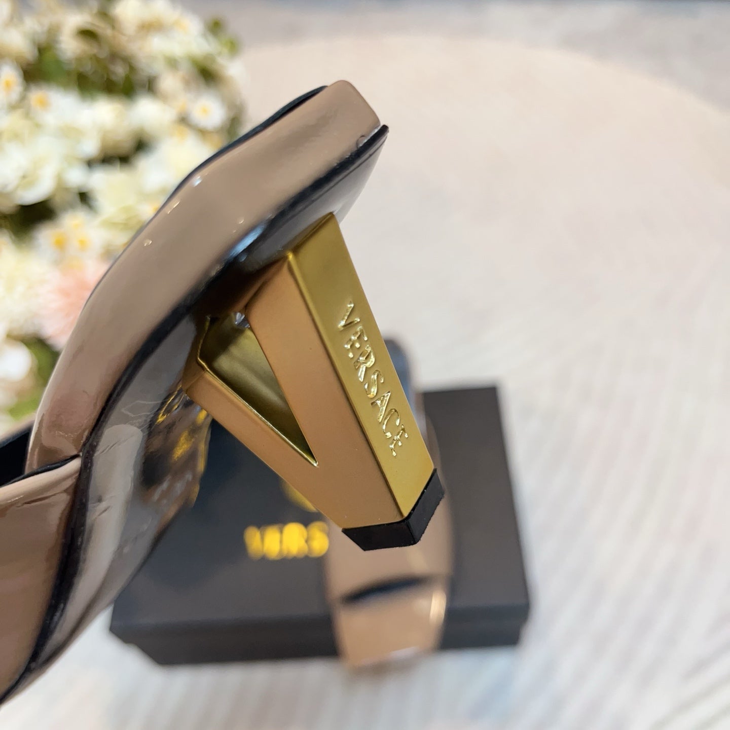 LuxluxHouse Best Quality Versace Women Shoes