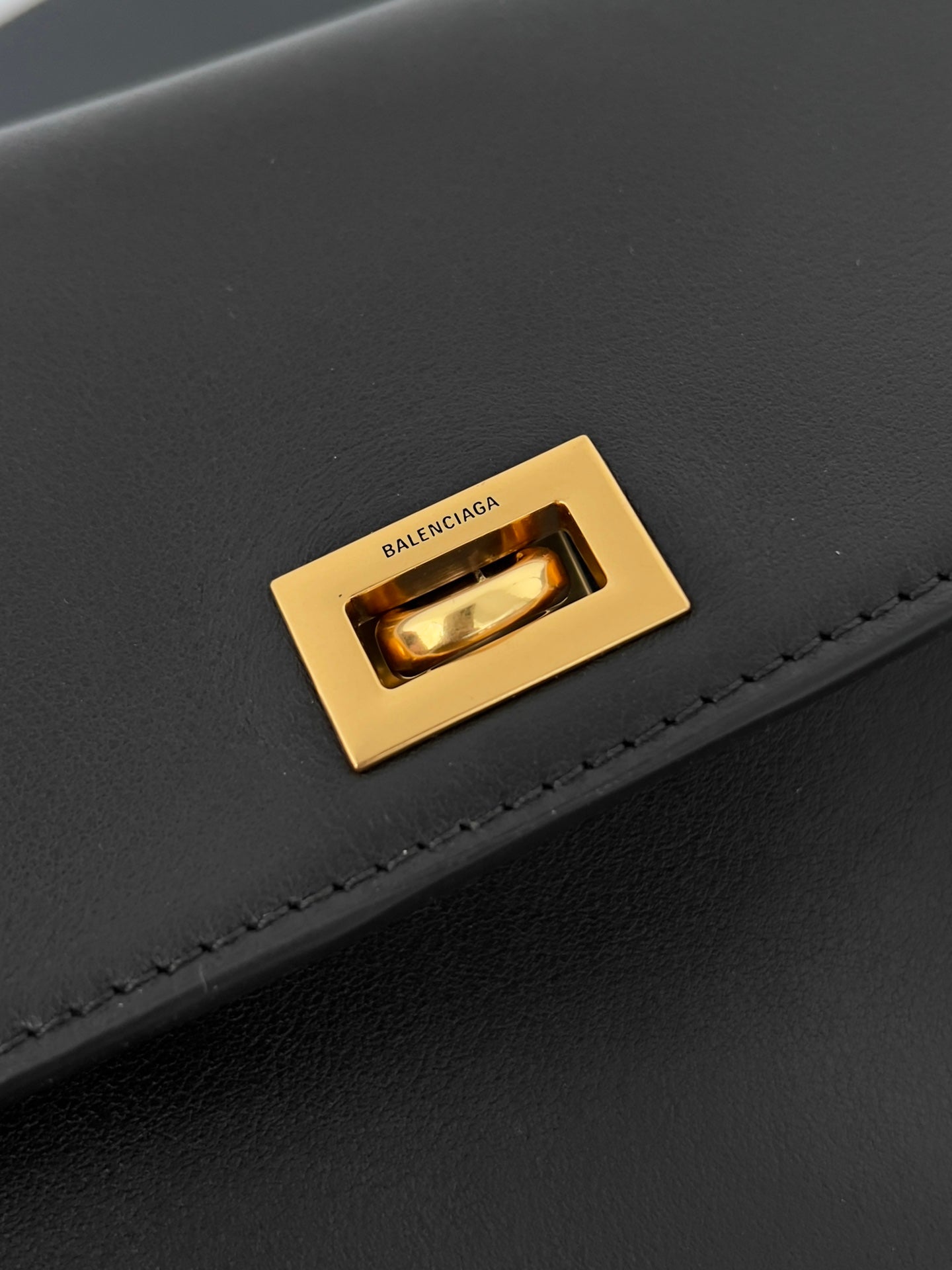 LuxluxHouse Best Quality Bags Balenciaga