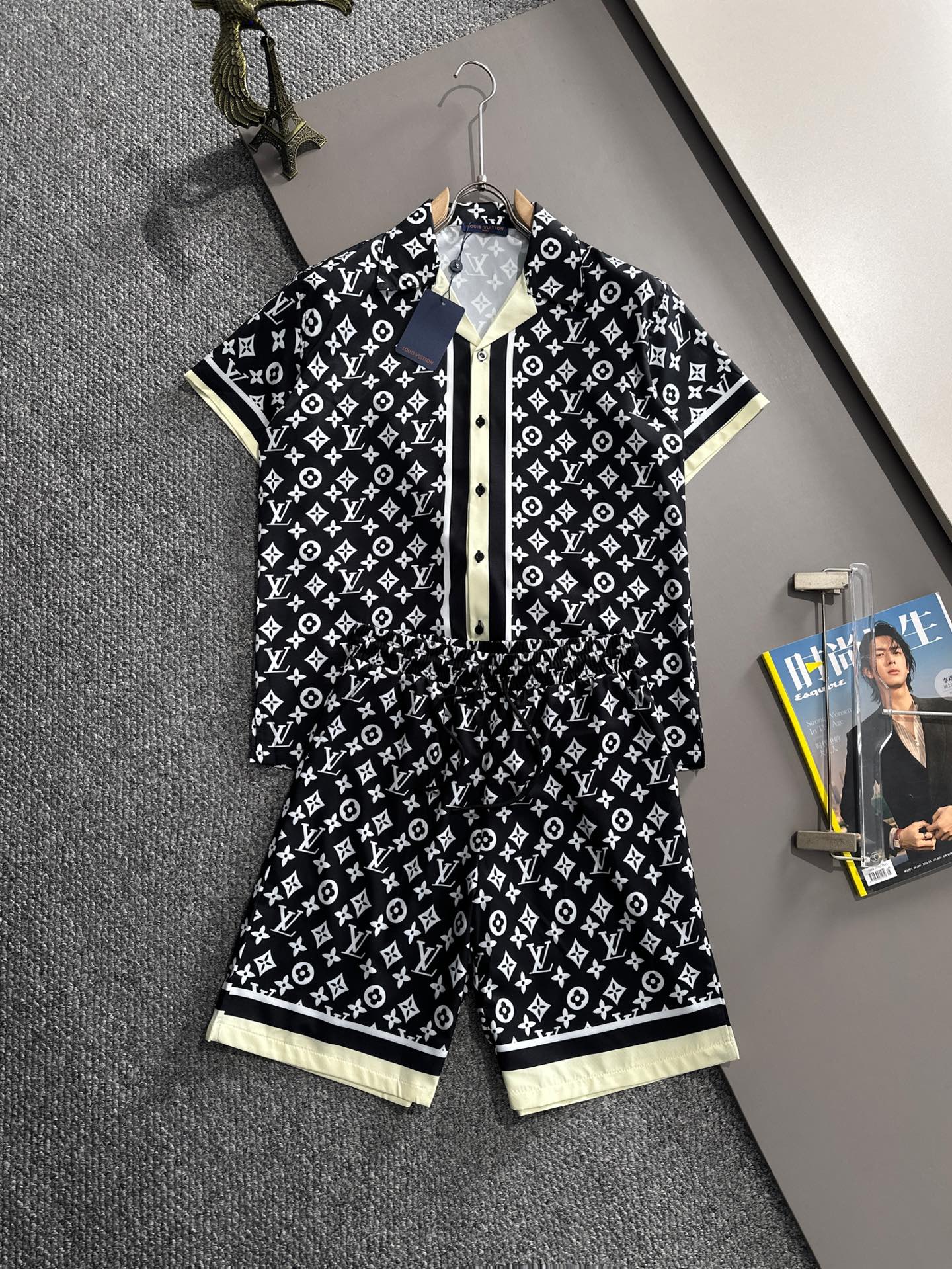 LuxluxHouse Best Quality Clothes T-shirt Louis Vuitton