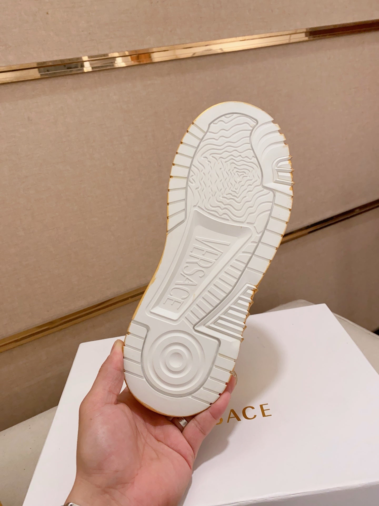 LuxluxHouse Best Quality Shoes Versace