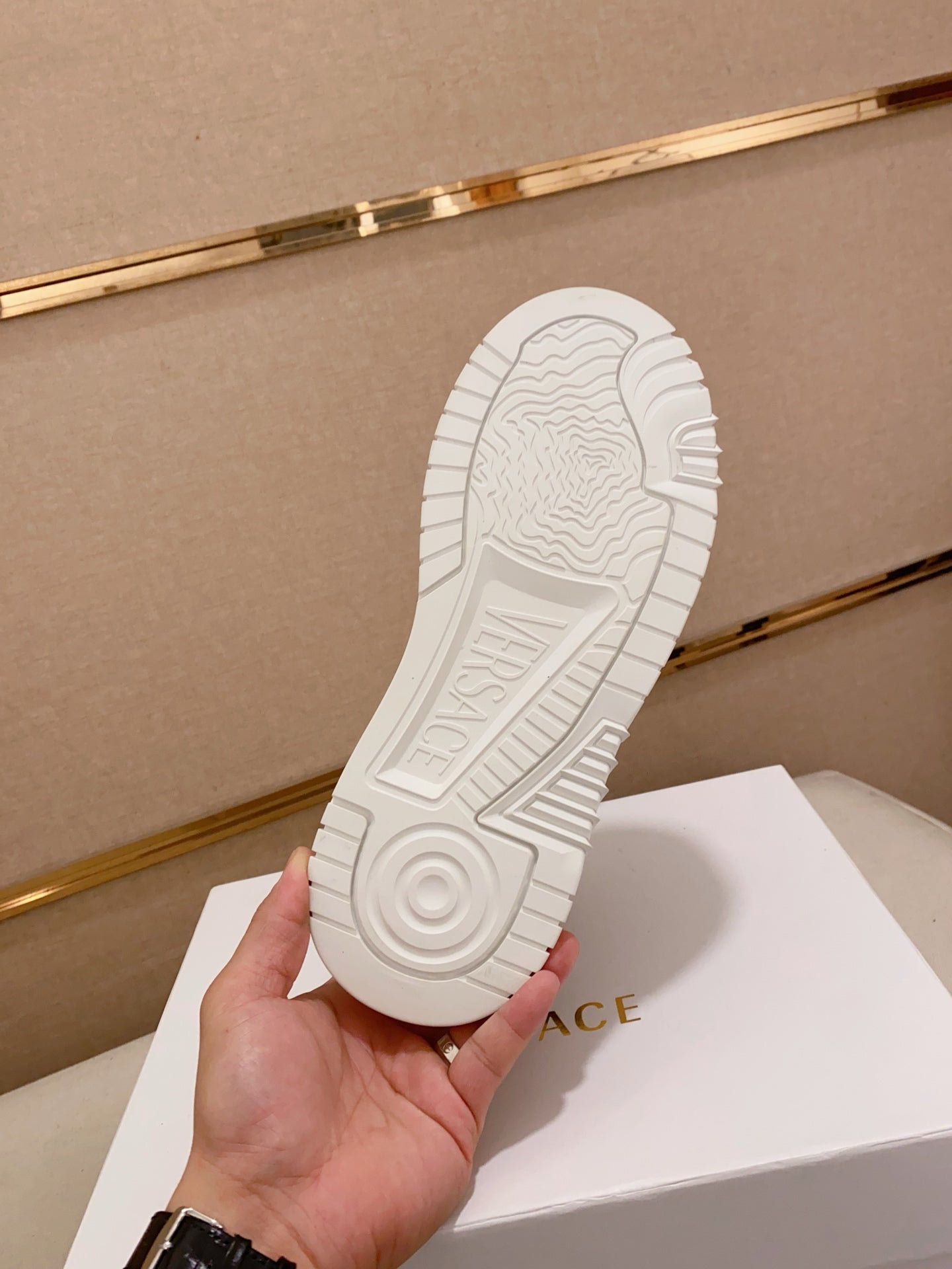 LuxluxHouse Best Quality Shoes Versace