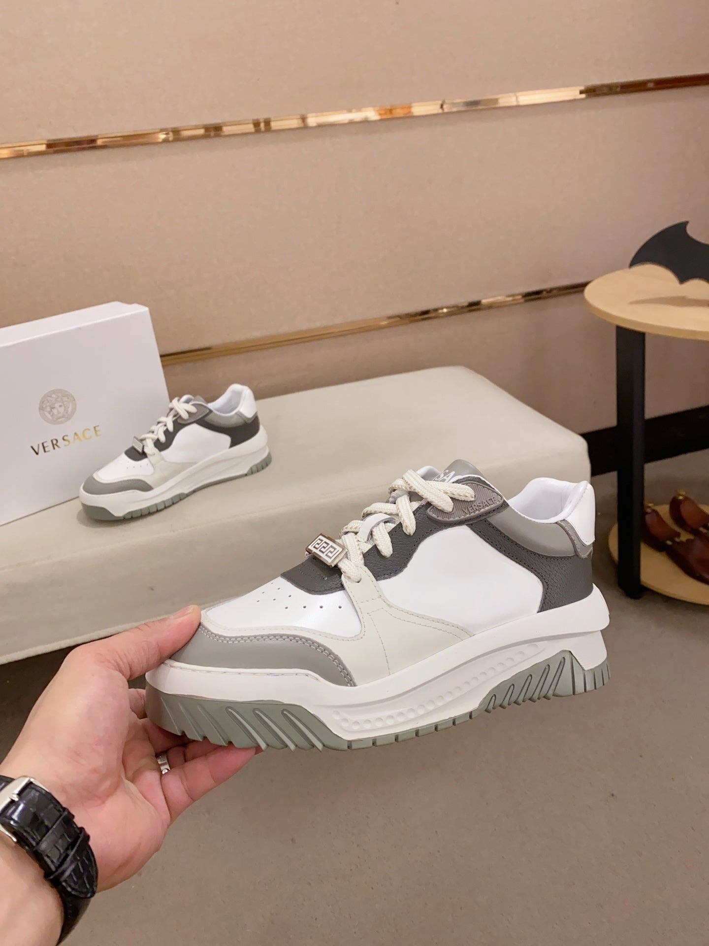 LuxluxHouse Best Quality Shoes Versace