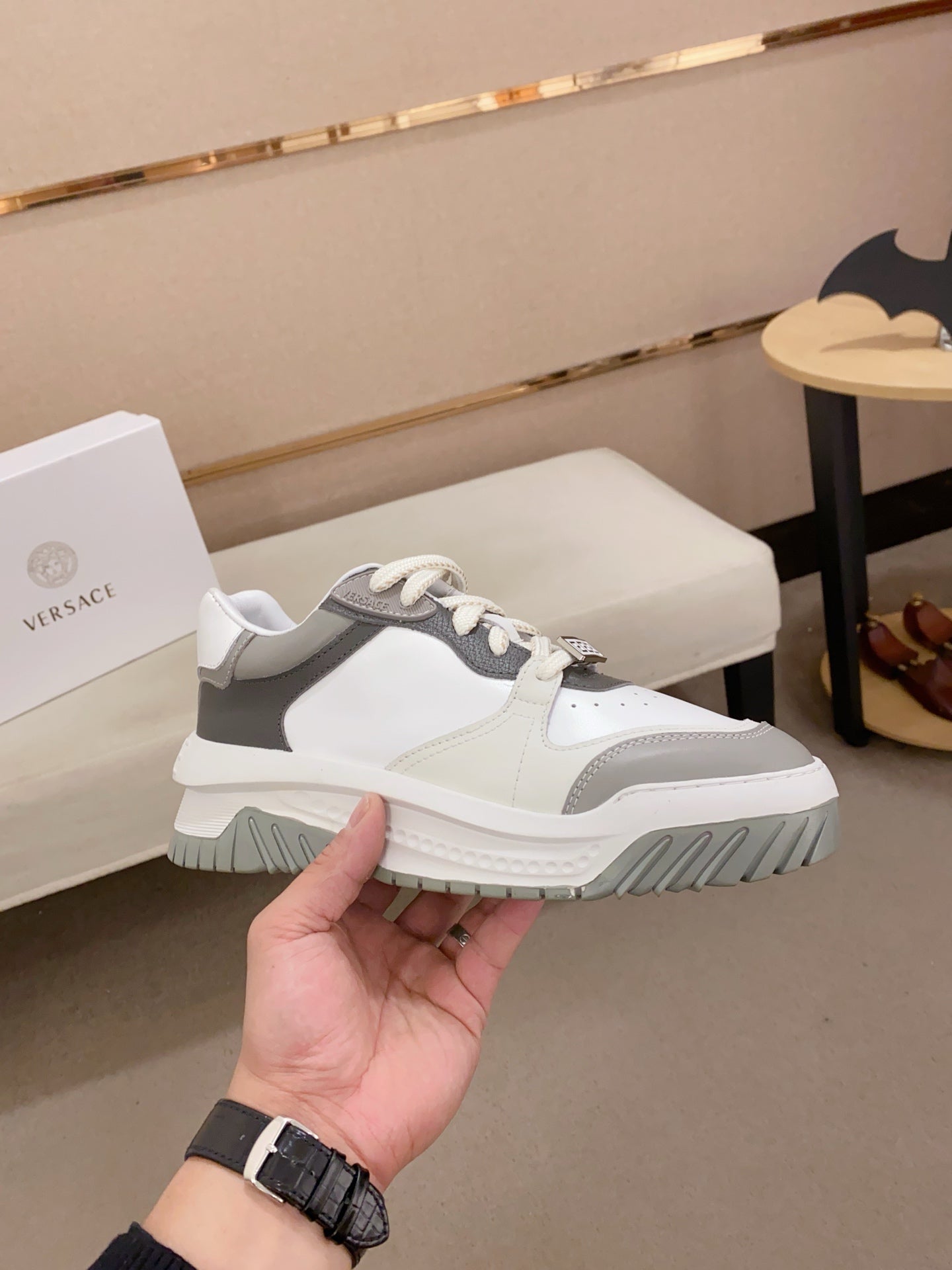 LuxluxHouse Best Quality Shoes Versace