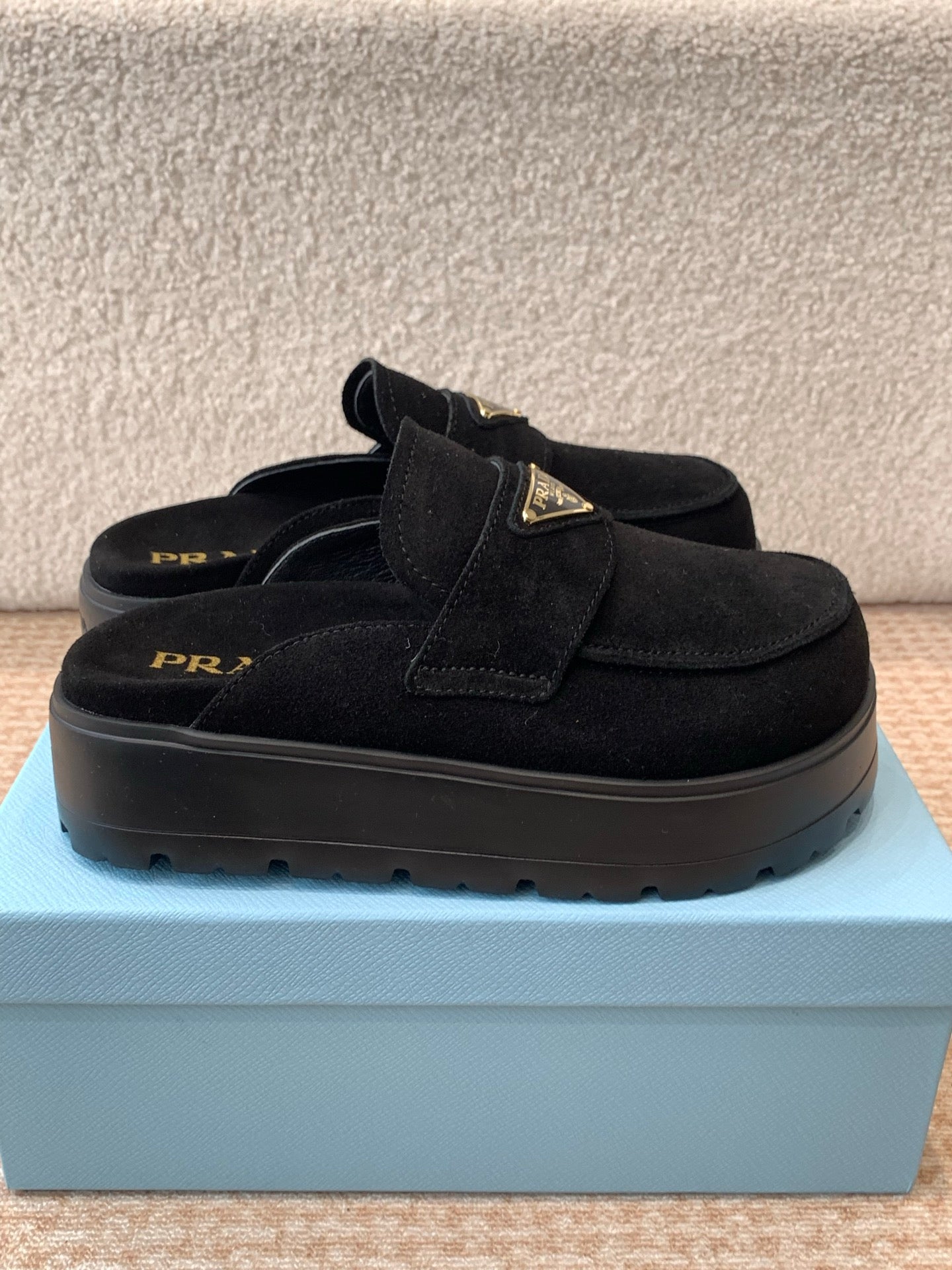 LuxluxHouse Best Quality Women Shoes Prada