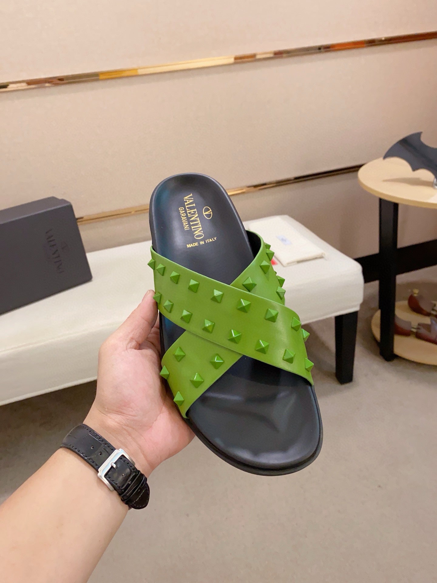 LuxluxHouse Best Quality Sandals Valentino