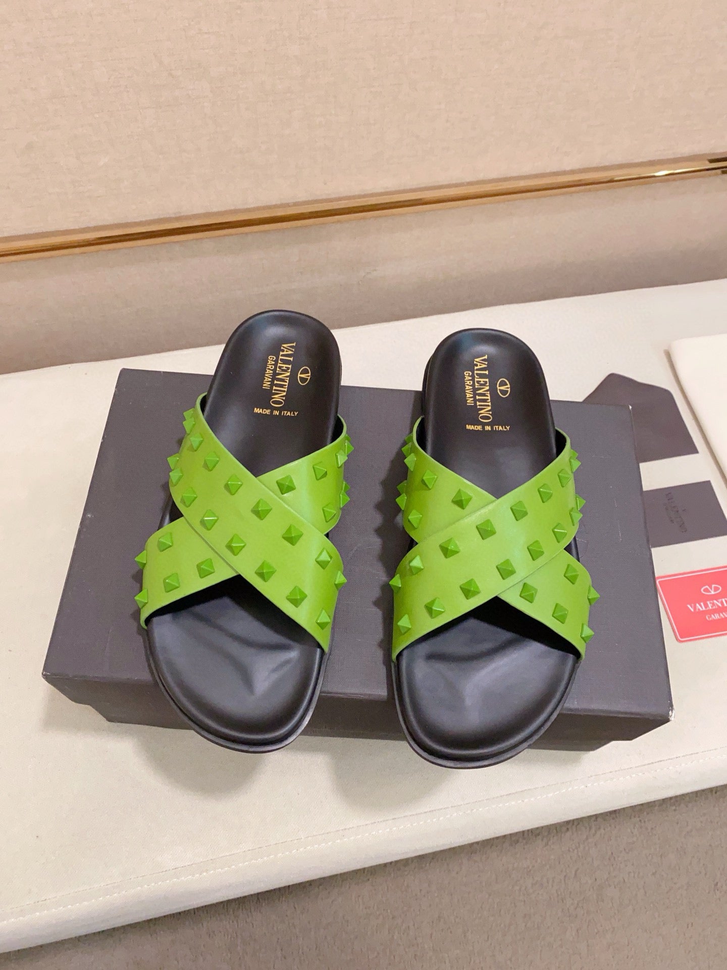 LuxluxHouse Best Quality Sandals Valentino