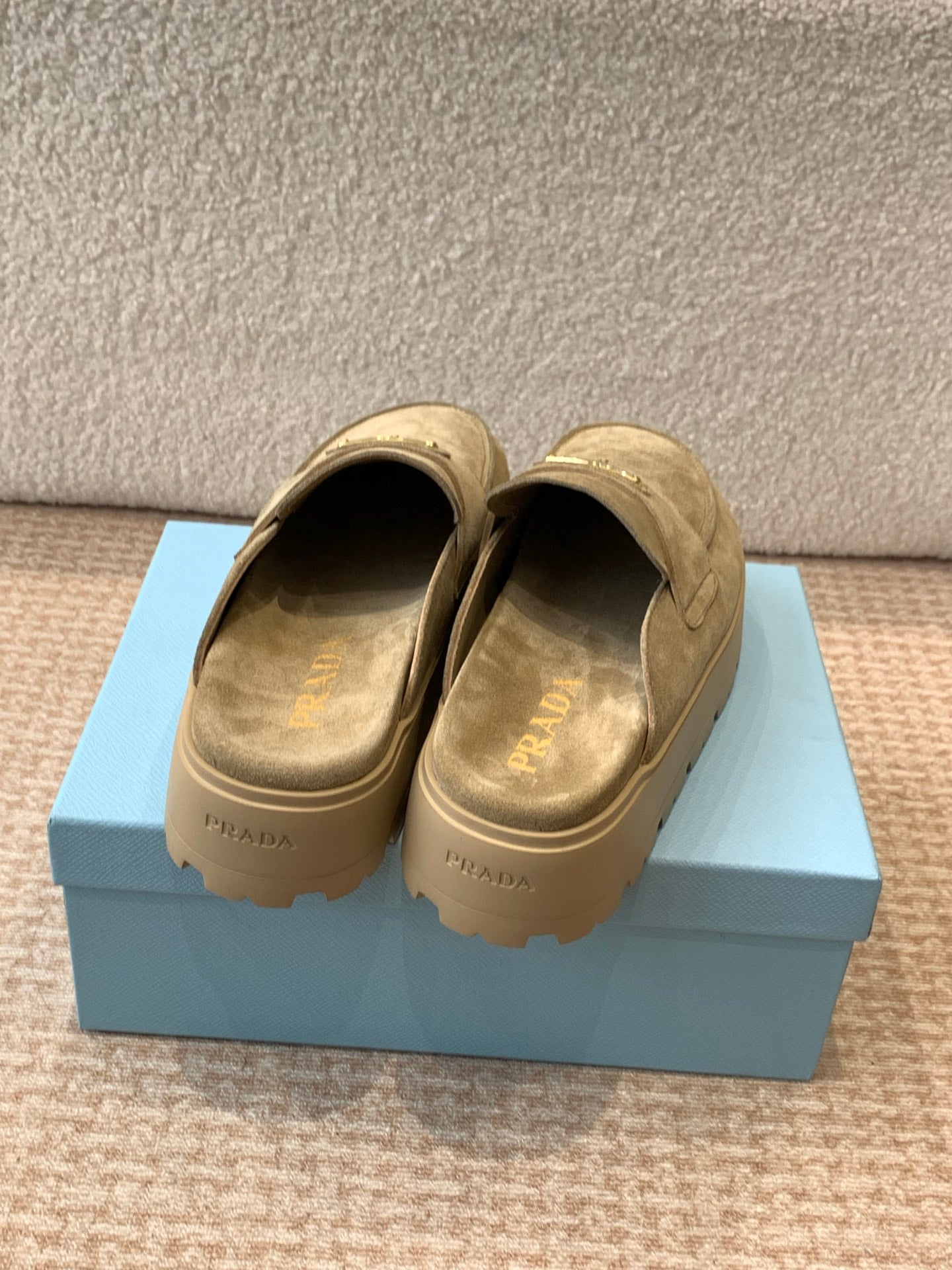 LuxluxHouse Best Quality Women Shoes Prada