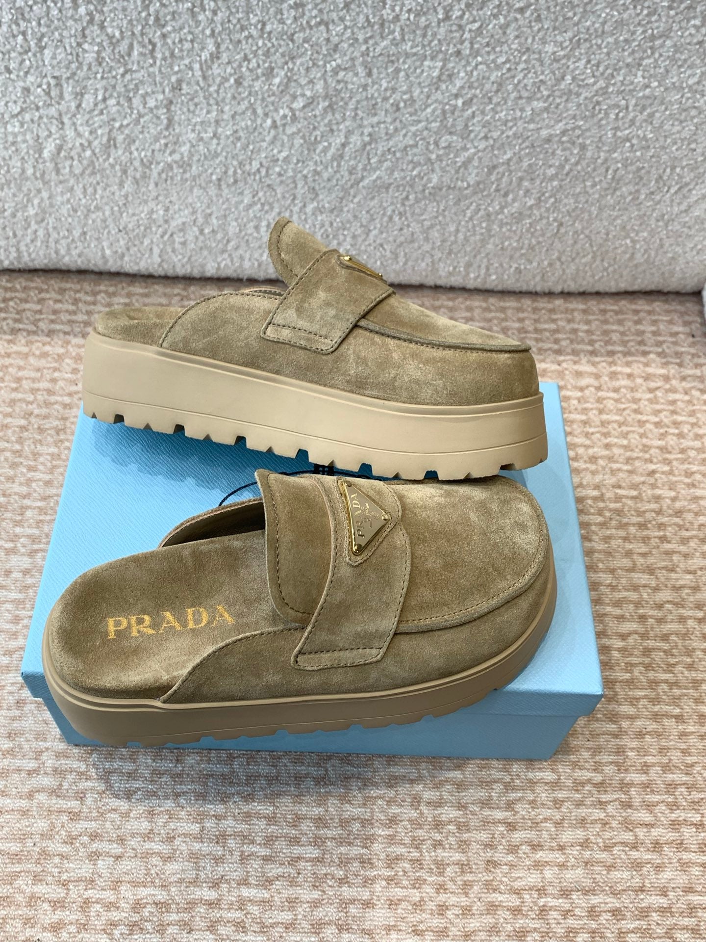 LuxluxHouse Best Quality Women Shoes Prada